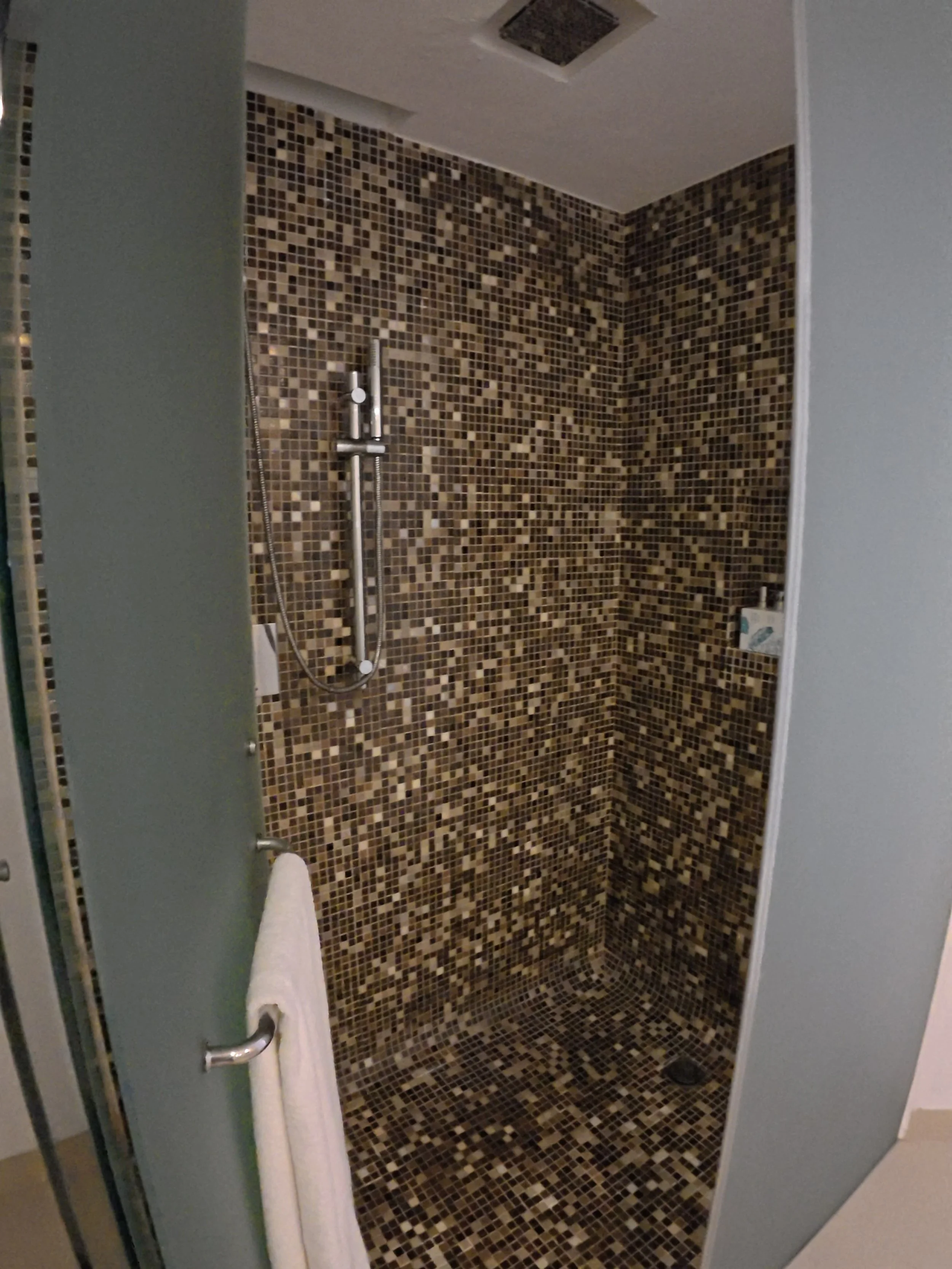 Shower in Presidential Chill Out Suite at Margaritaville Island Reserve Riviera Cancun