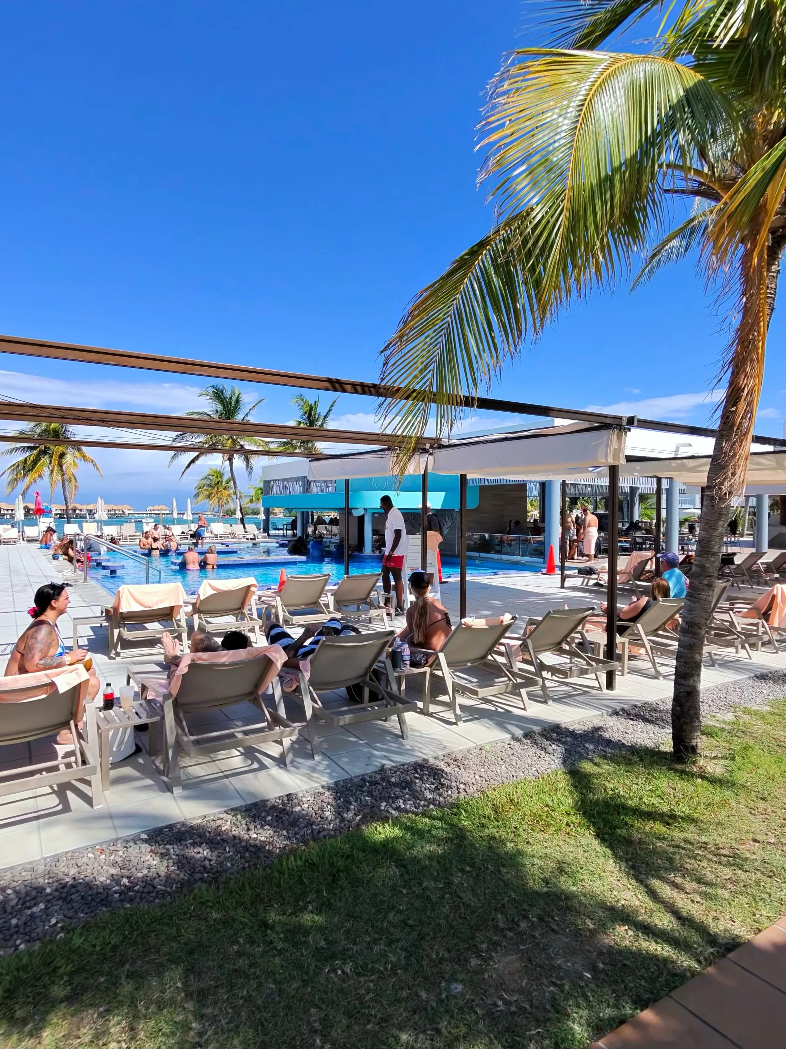 Riu Montego Bay Swim-Up Bar Pool