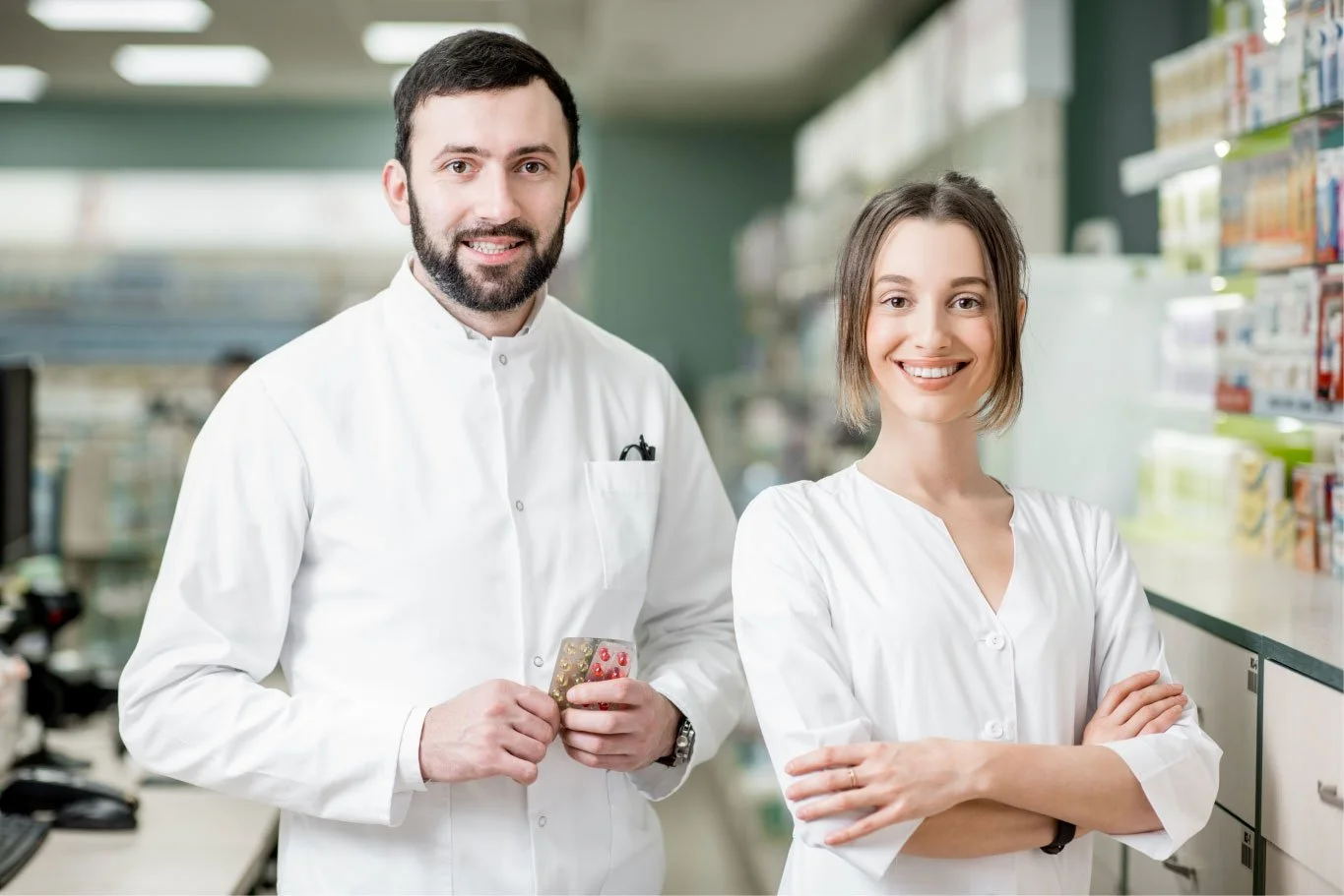 2 pharmacy tech at work