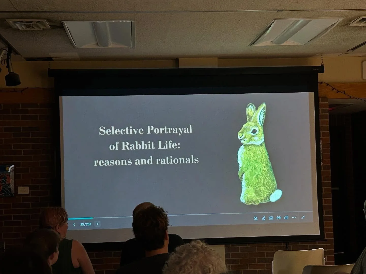 Very much enjoyed hearing last night from @gildedy about art, compassion, human foibles, ear profiles and why she paints so many rabbits. #DONOTPANIC