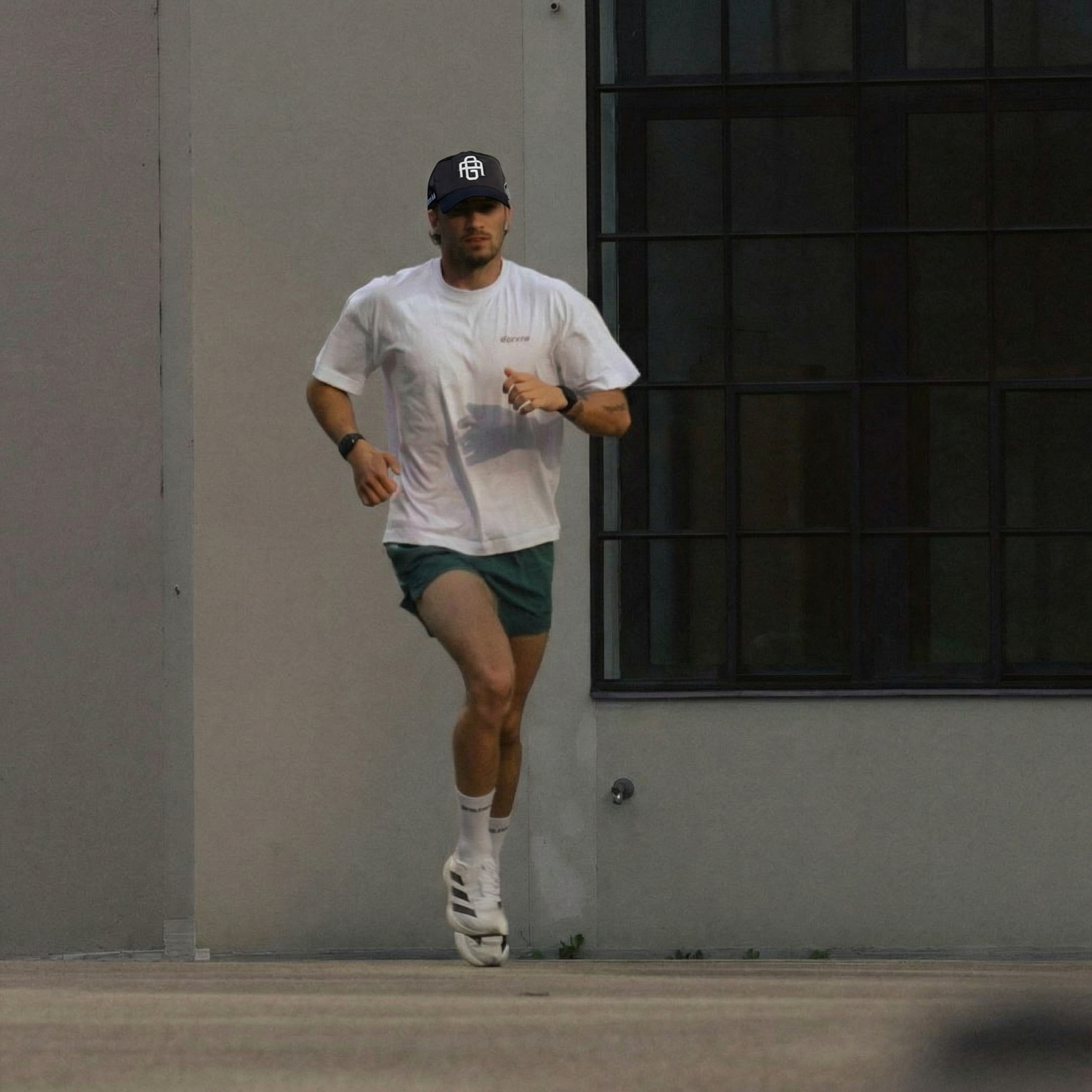 Drop 004 Workbook - illustrationImage (1) 3.PNG