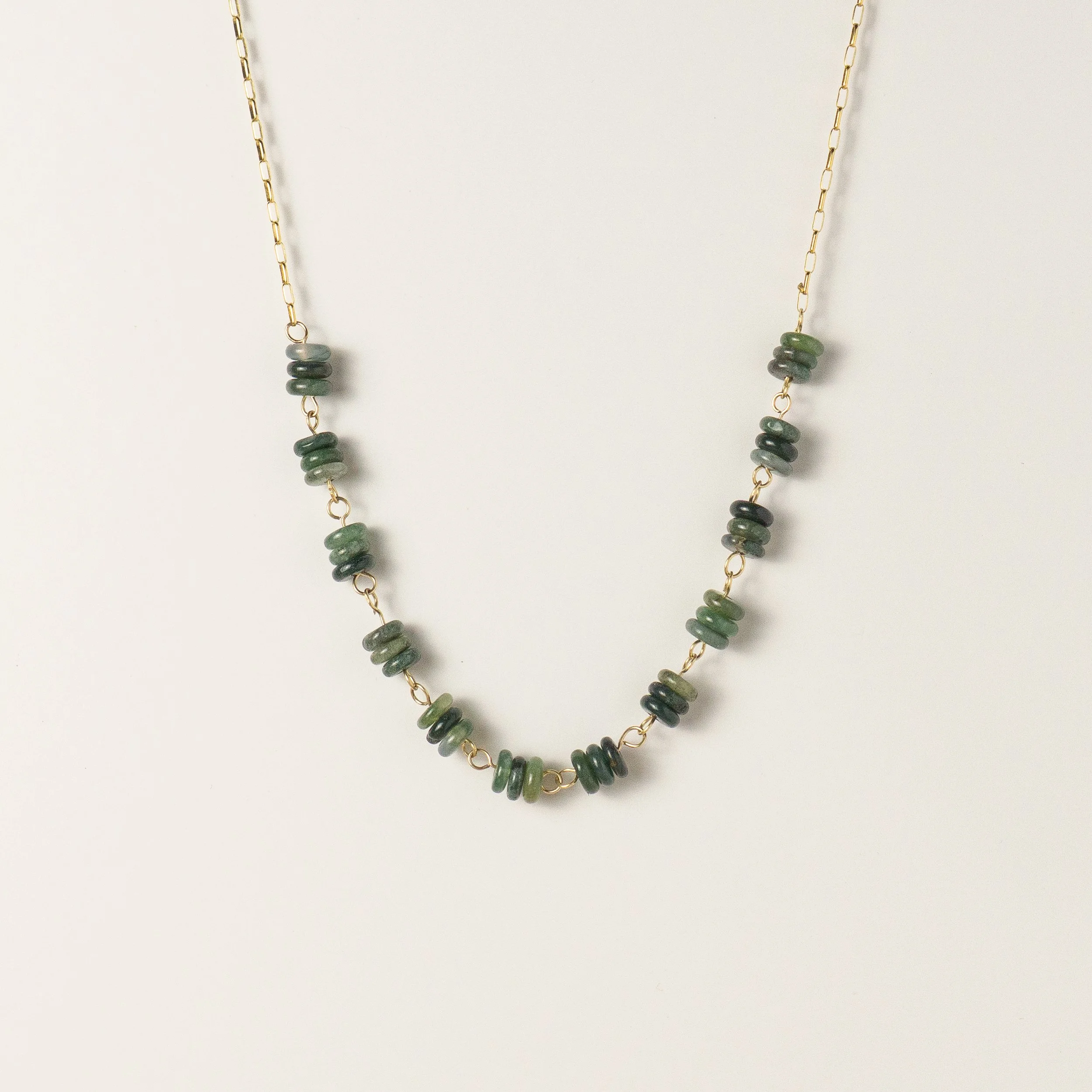 Tidepool Beaded Chain Link Necklace in Green Moss Agate