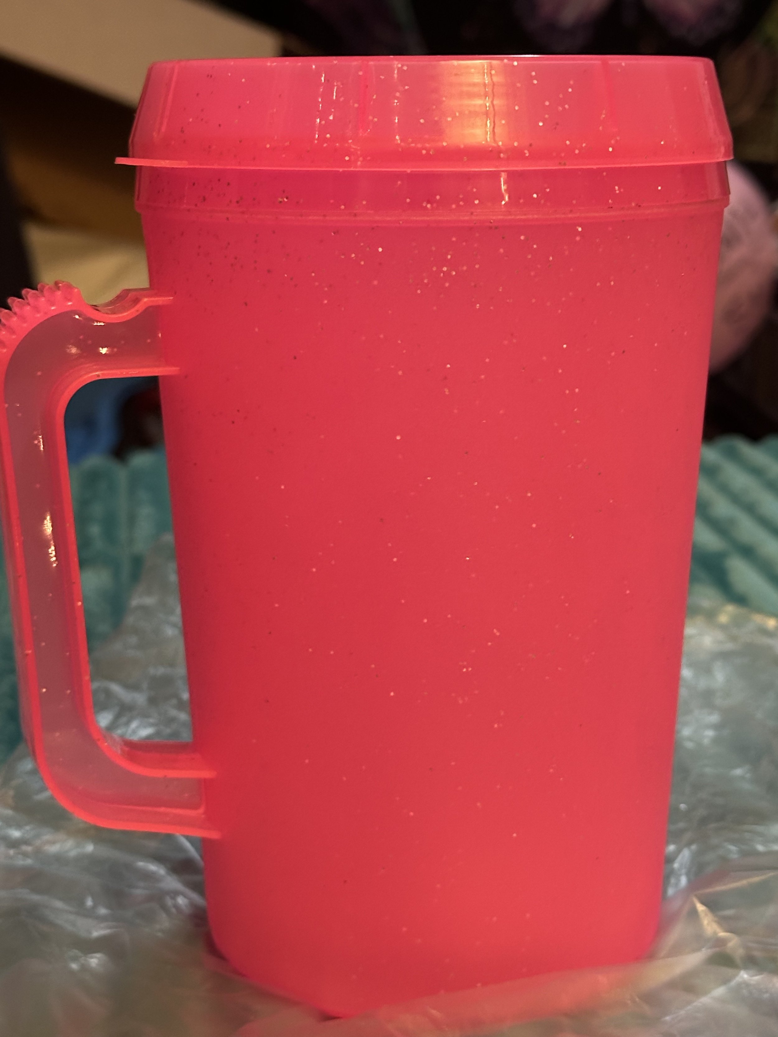34 oz Glitter Trucker Cup