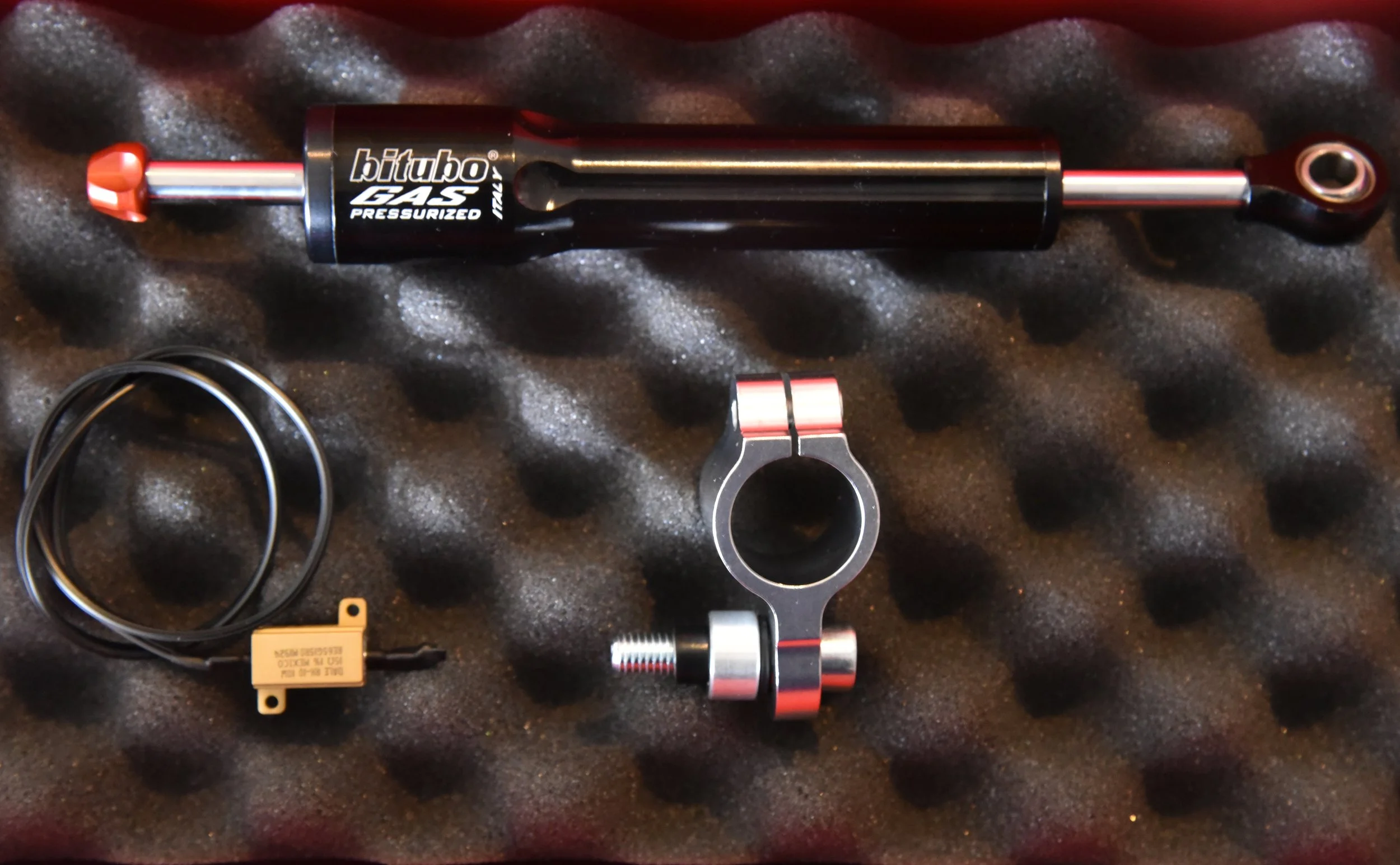 Lenkungsdämpferservice