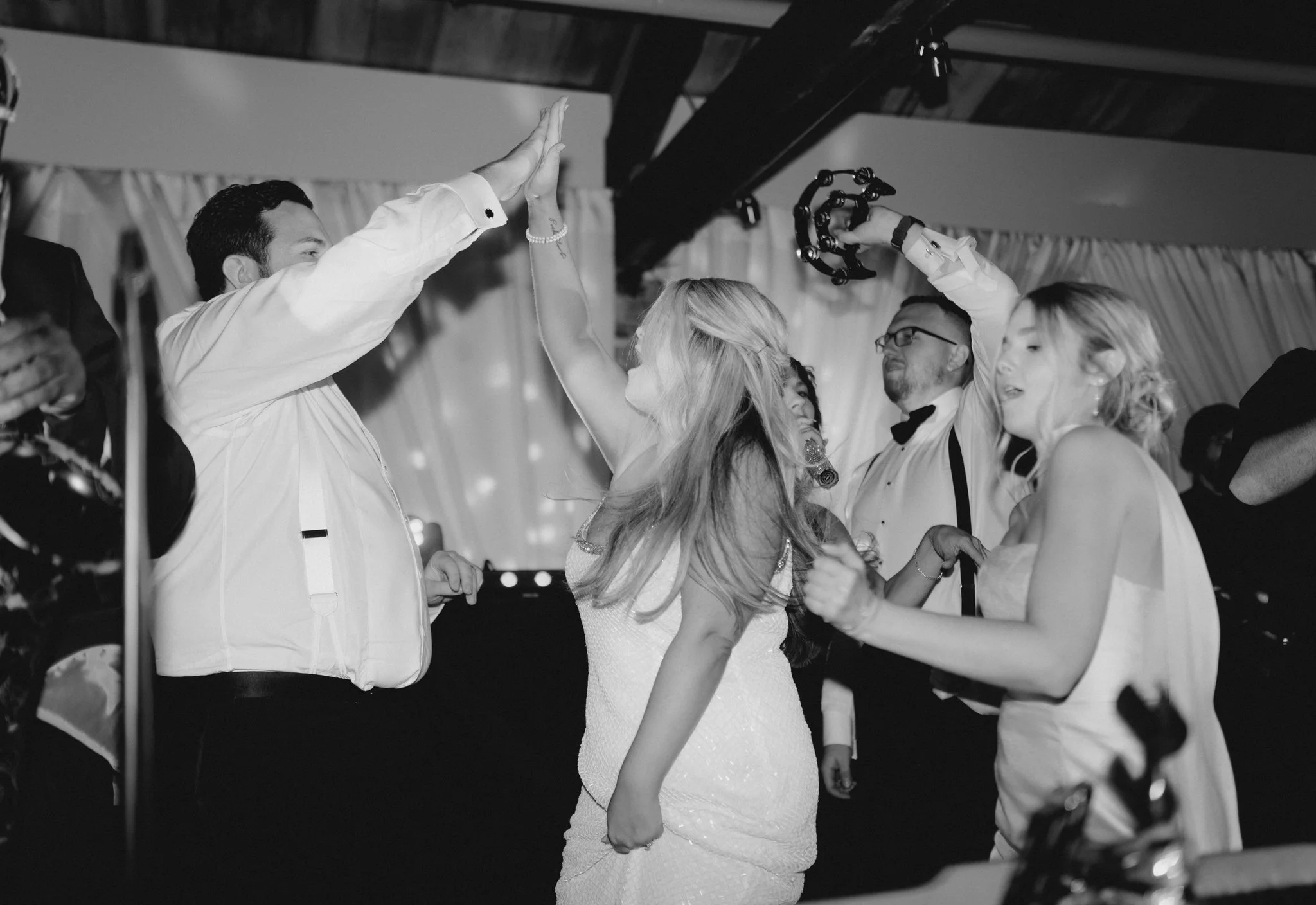 ATP-SarahKevin-Wedding-1237bw.jpg