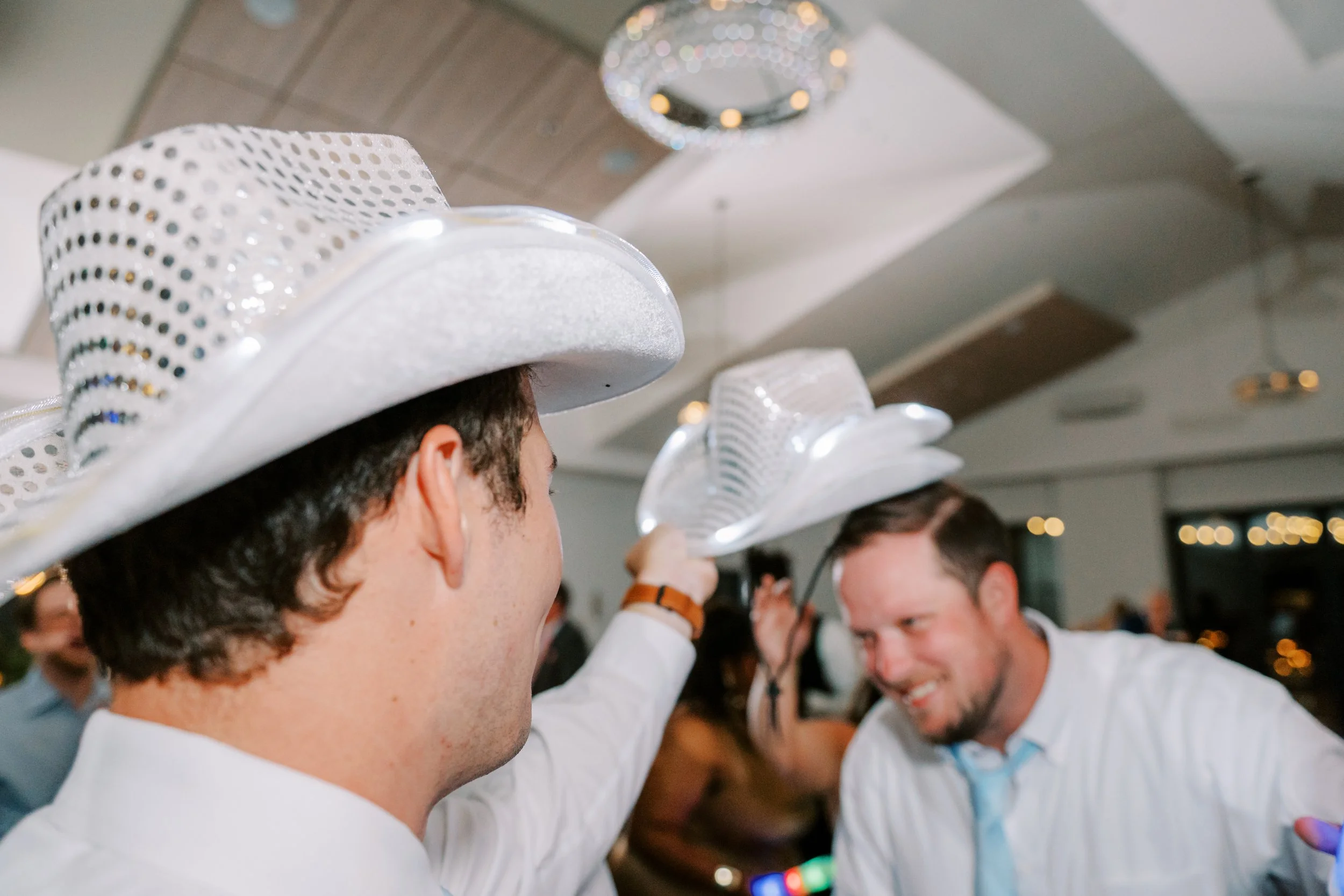 MelissaMayriePhoto_Emma+Brett-1505.jpg