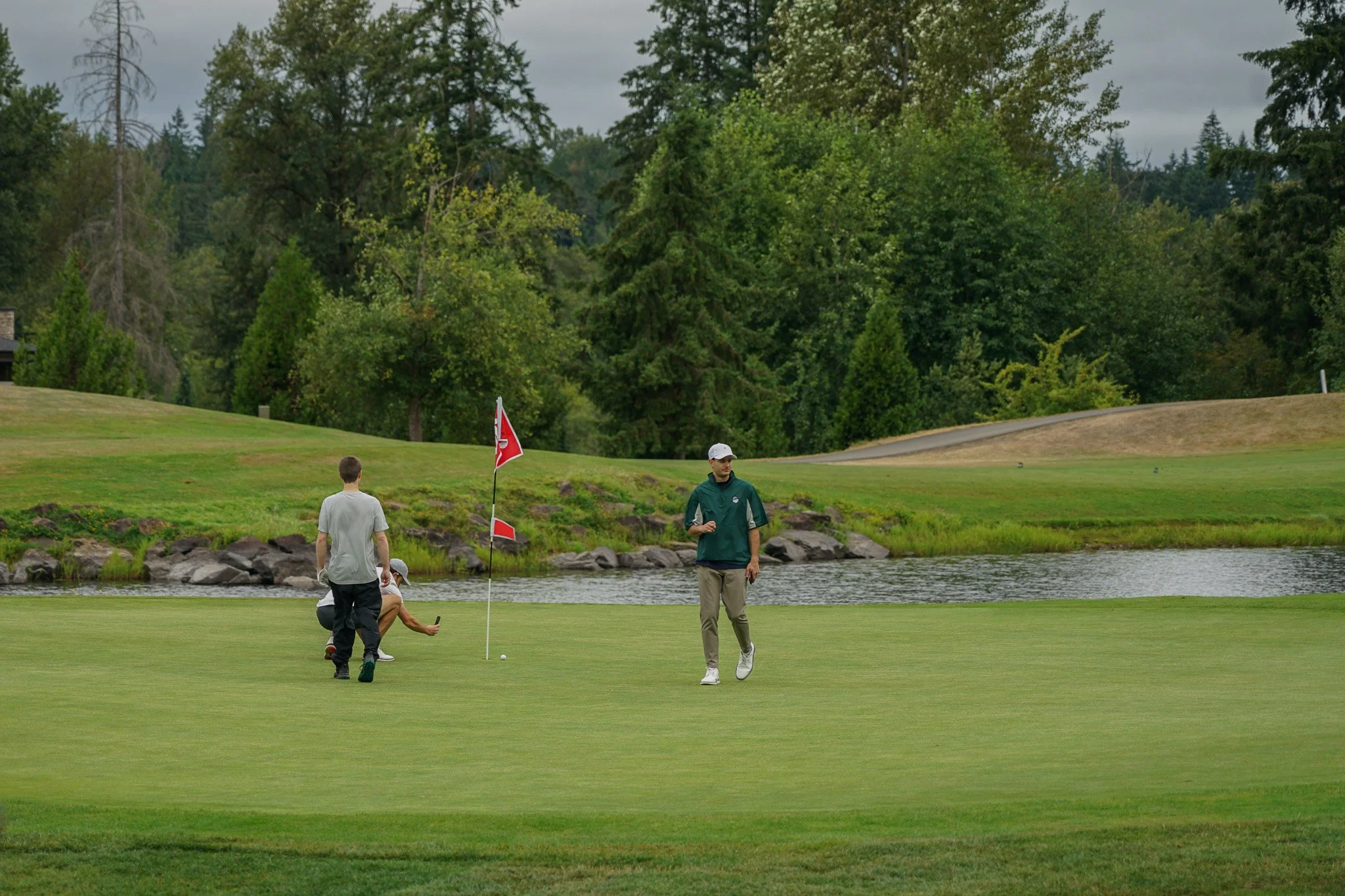 Andy's 3.5" Closest to Pin Shot on 18