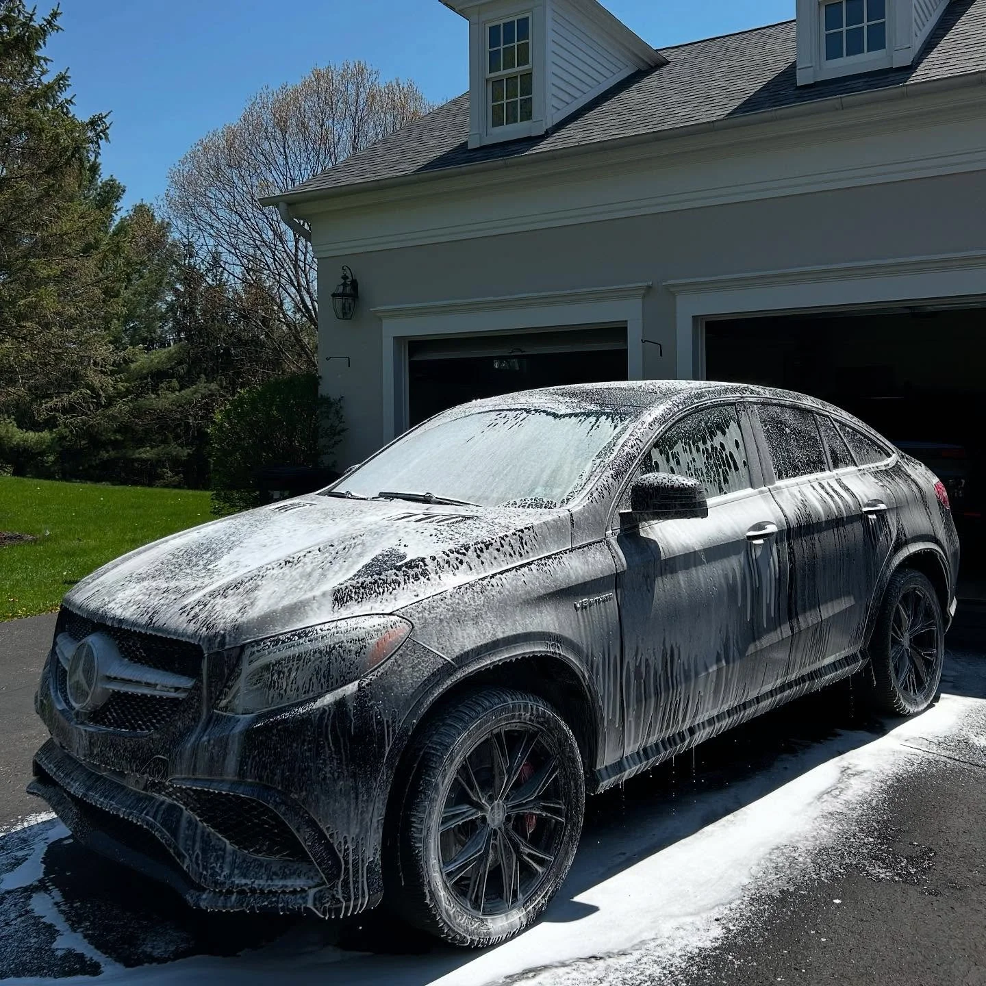 Interior &amp; Exterior Detail on a GLE 63 AMG 🔥

Call or text (412) 552-1454 to schedule, or shoot us a DM!
