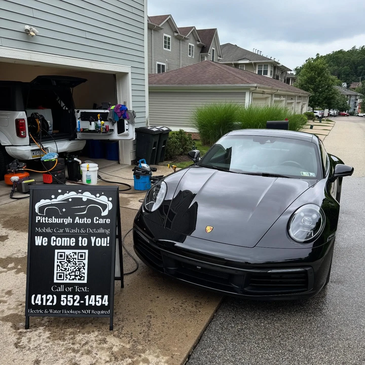 Interior &amp; Exterior Detail on this Porsche 911 Carrera🏎️

Call or text us at (412) 552-1454 to schedule, or shoot us a DM!

#pittsburghautocare #mobiledetail #pittsburgh