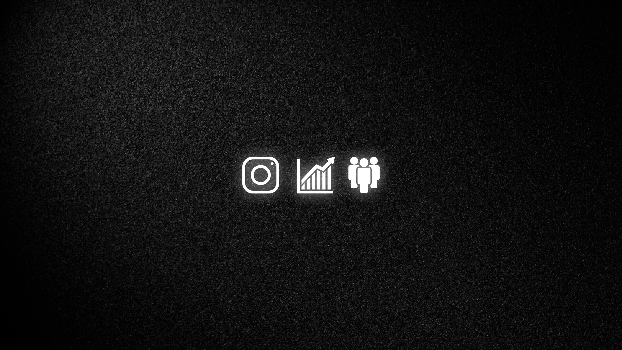 Icone di Instagram, grafico con freccia in aumento e persone stilizzate su uno sfondo nero