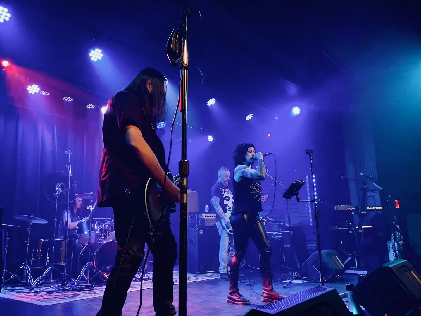 @_4degrees  doin&rsquo; their thang