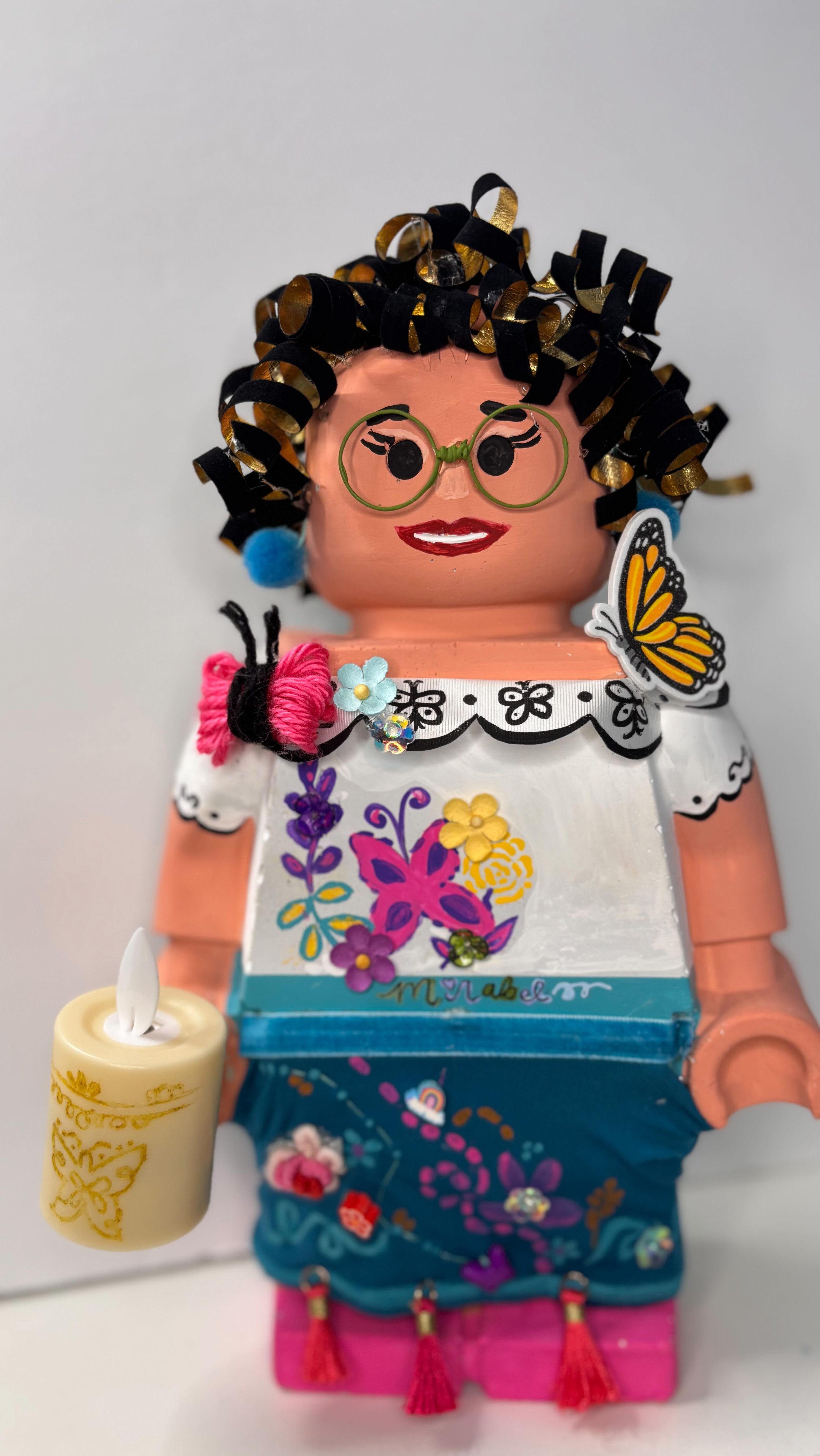Creating Encanto’s Mirabel-Inspired Minifig Character for the Hamilton Winter Fest