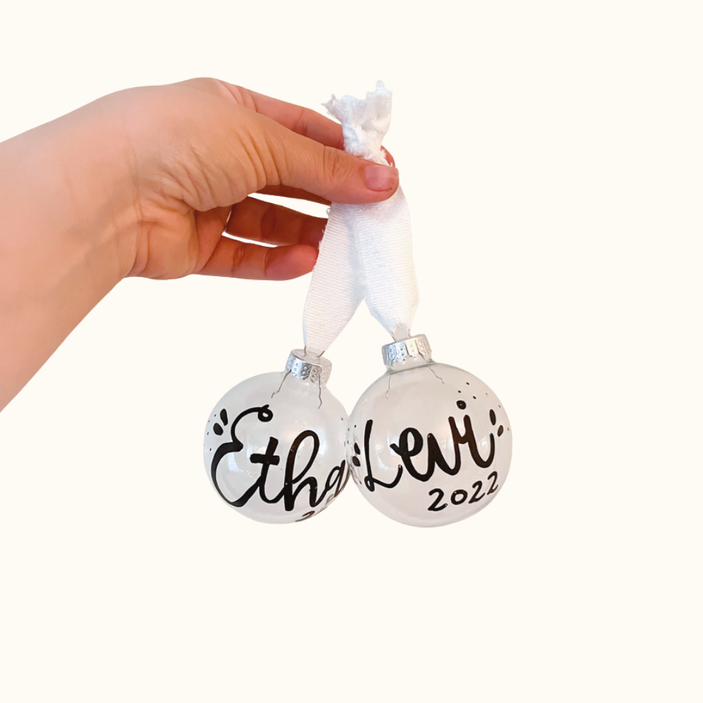 KMC Custom Bulb Ornament 1.png