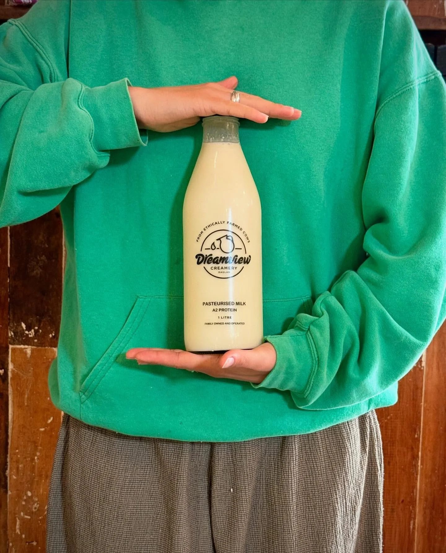 Dream texture, dream taste, @dreamviewfarm 🐄 🖤