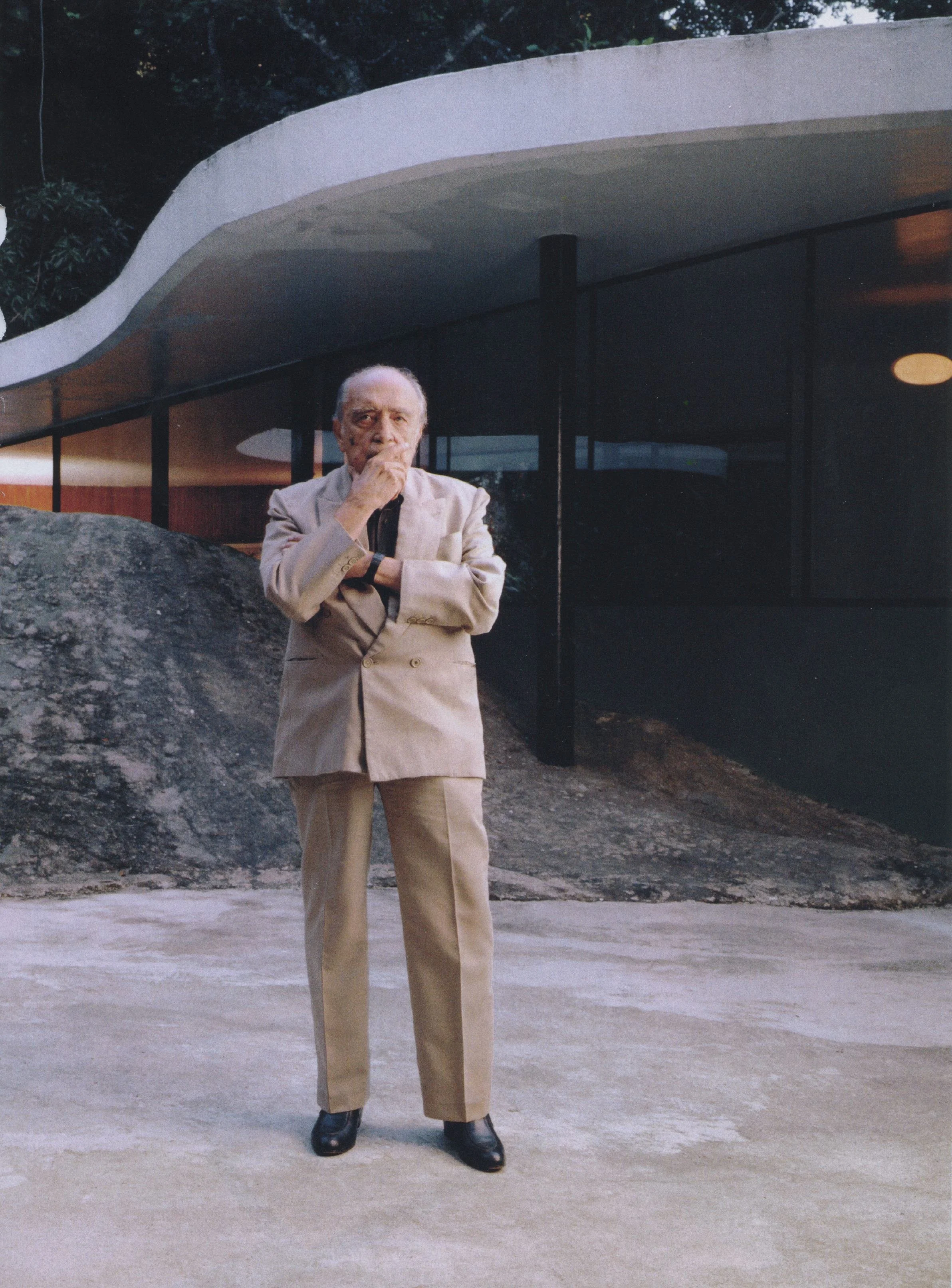 VF_2004_01_Modern Masters - Mies Van Der Roe and Philip Johnson-images-9.jpg