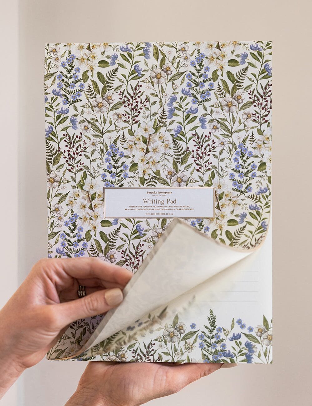Writing A4 Pad Forget me Knot