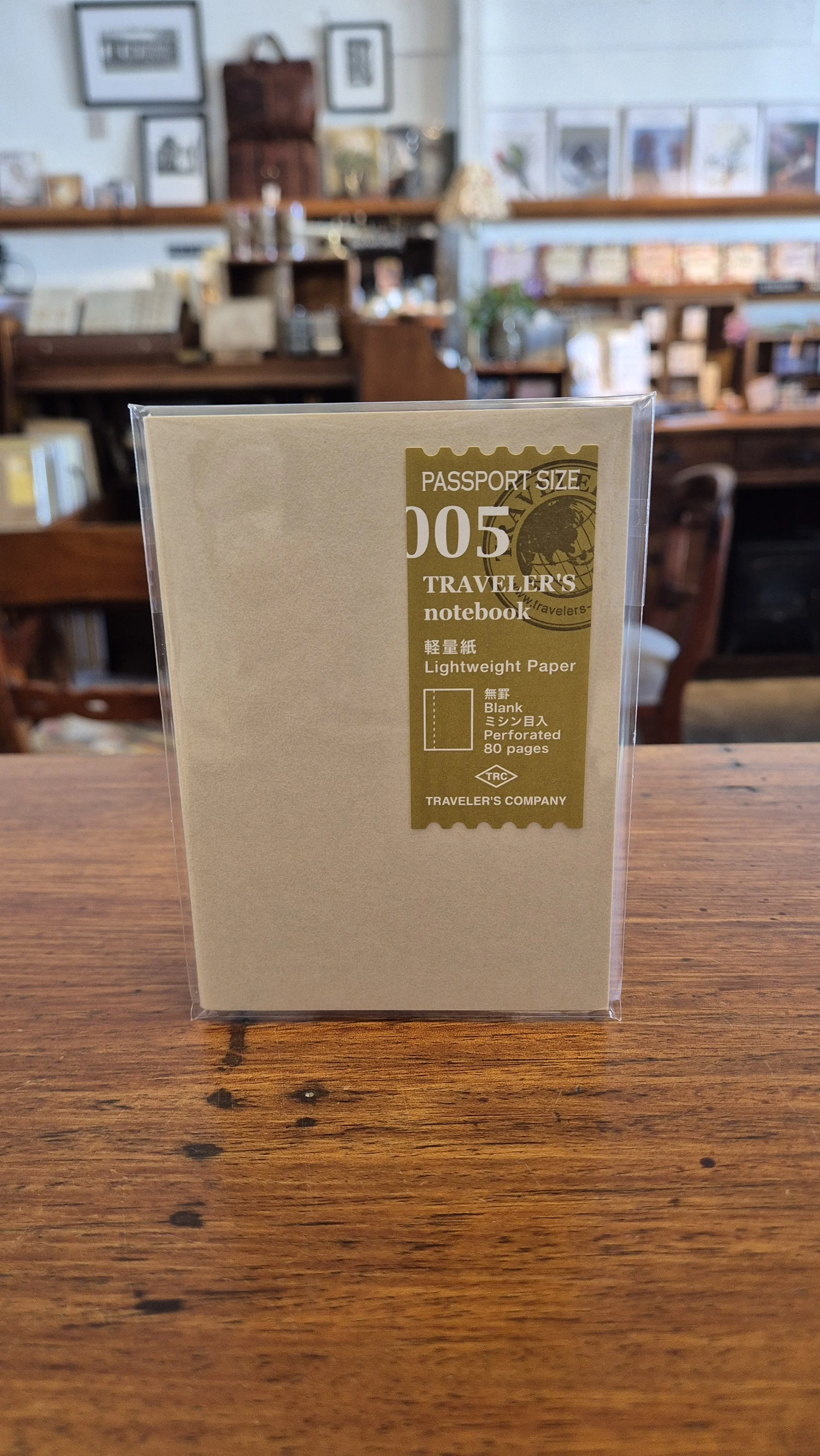 TRAVELER'S COMPANY  - Passport Notebook Refill - 005 Lightweight Paper