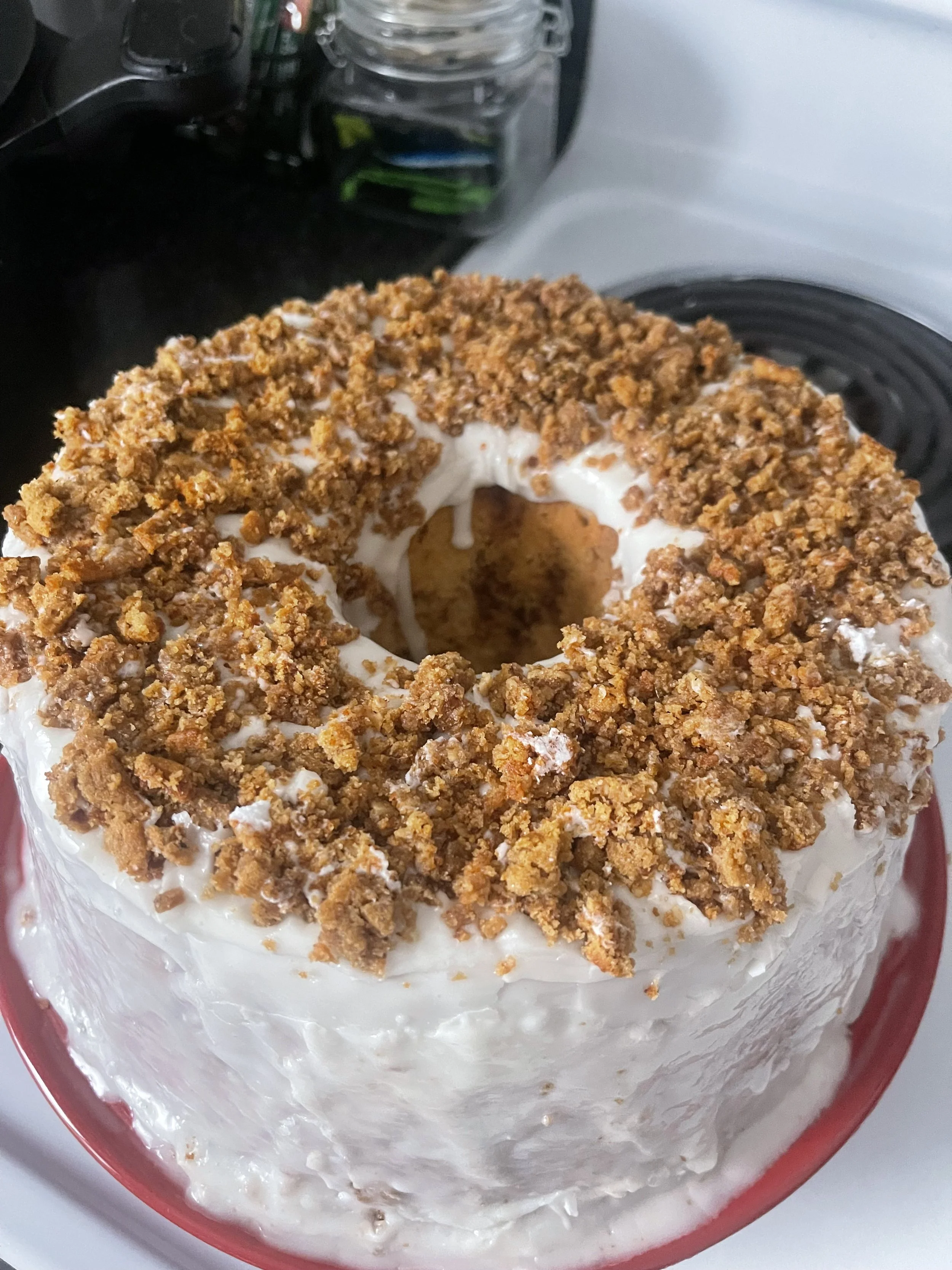 Oatmeal Creme Cake