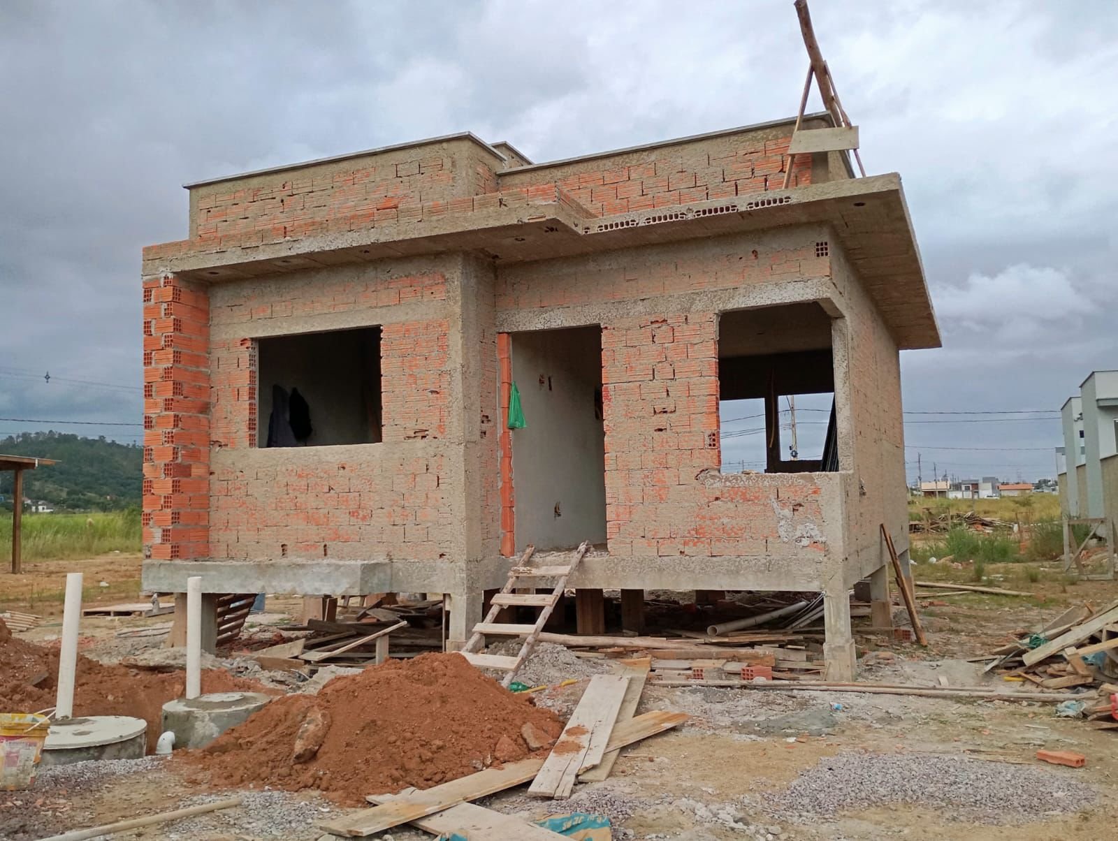 WhatsApp Image 2025-05-21 at 13.17.54.jpeg