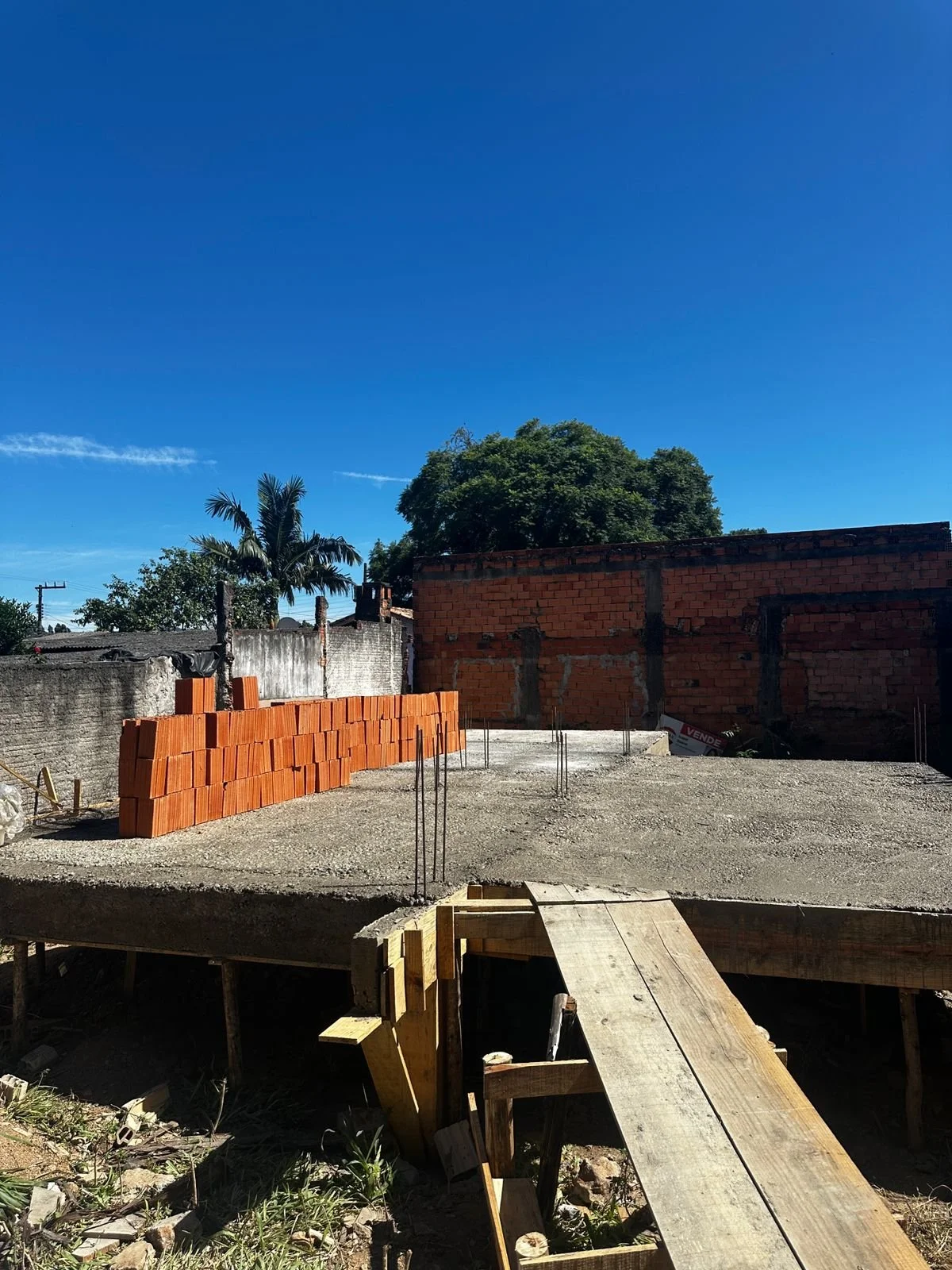 WhatsApp Image 2025-05-21 at 13.41.44 (1).jpeg