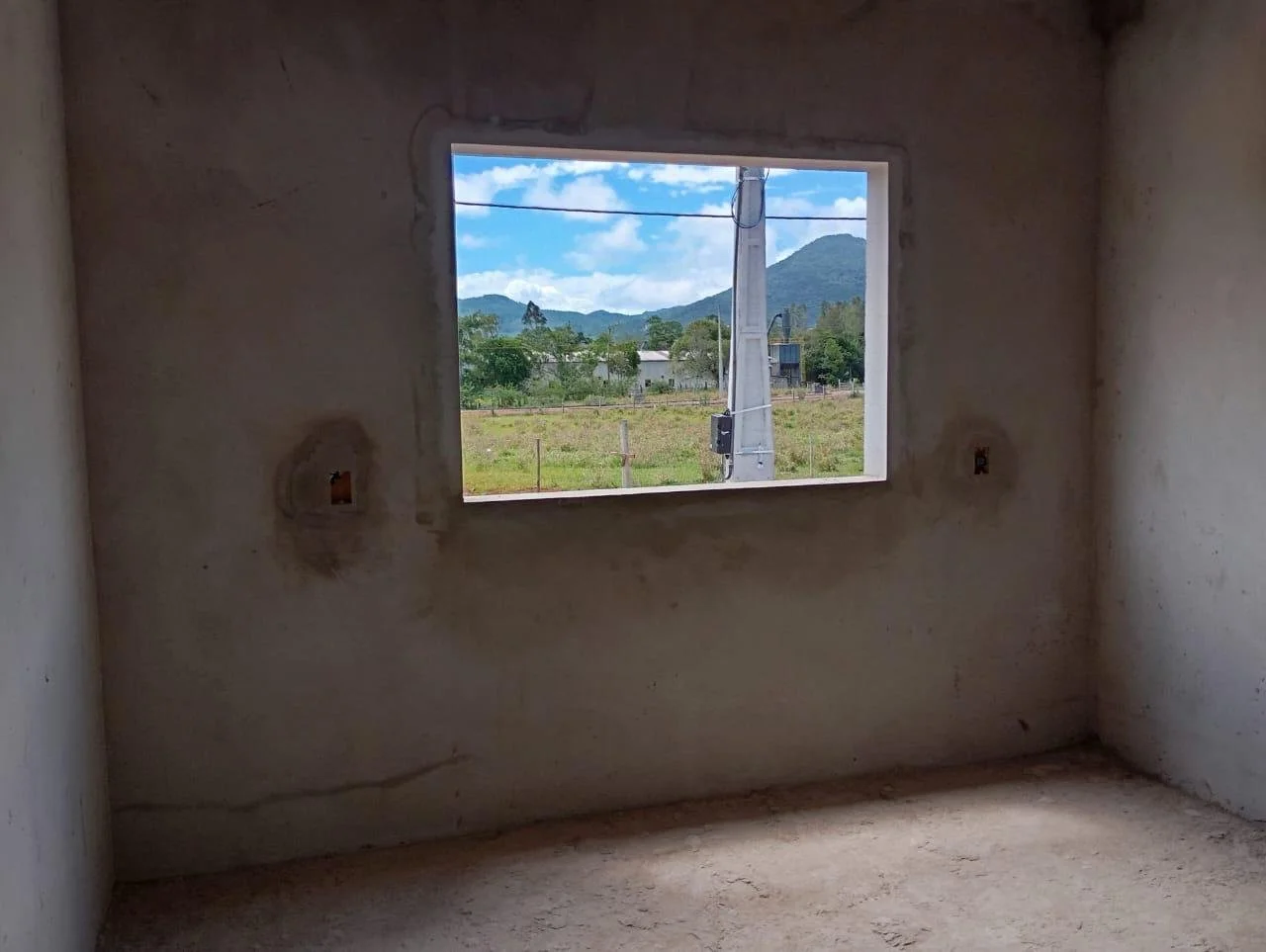 Quarto rebocado.jpeg