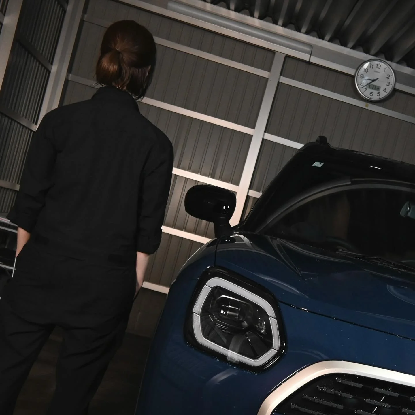 まだうまく言葉にはできないけれど、
私にとって洗車は、ただの作業じゃない。

触れる時間や音、温度を感じながら、
心が少し整うあの感覚。

これは、クリエイターとしてひろめたいカルチャー。

#洗車女子
#FUNTABASE
#CreatorLife
#クリエイター
#洗うという時間
#カルチャー 
#mini 
#countryman