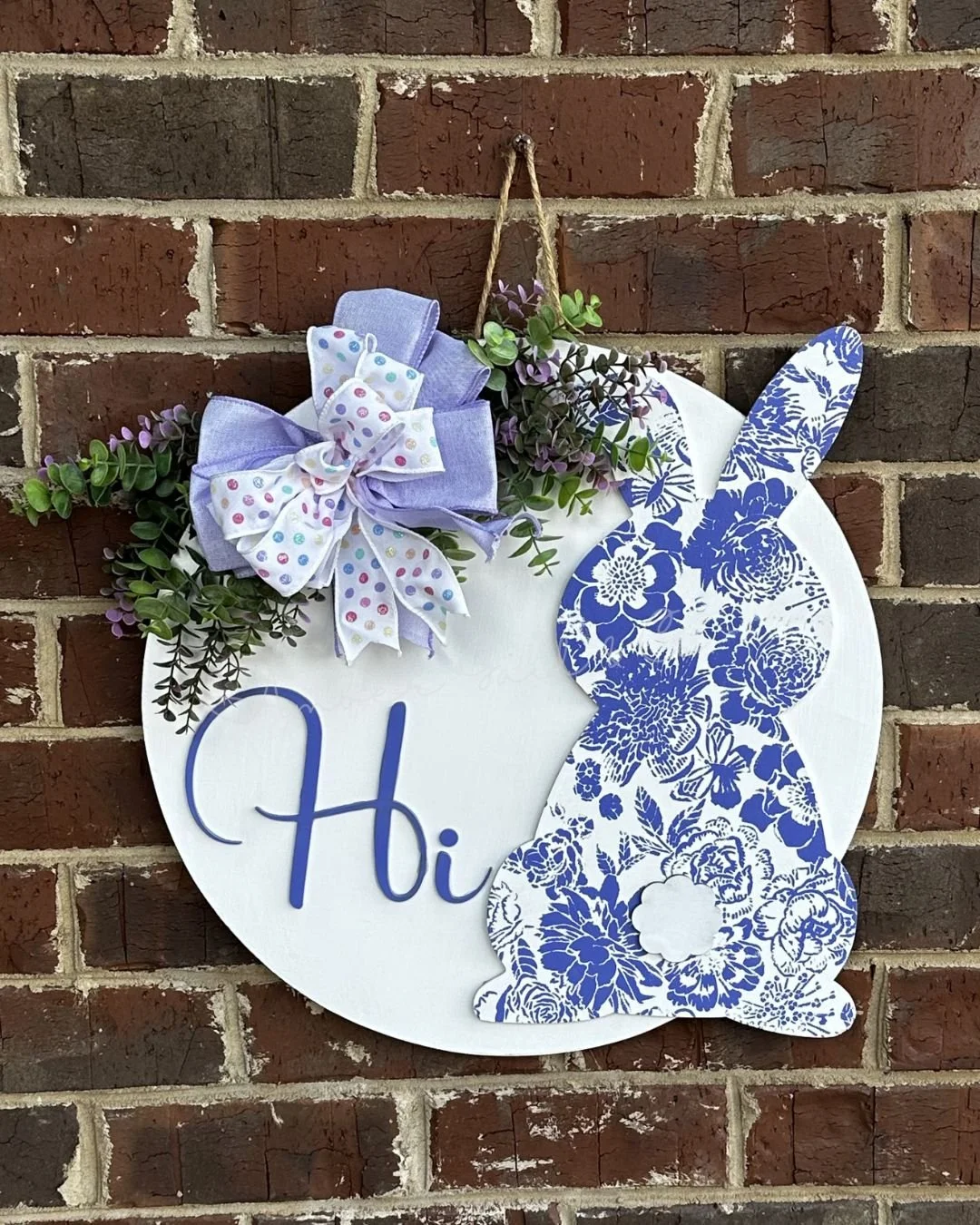 AG&C interior web photo_Hi stencil bunny.jpg