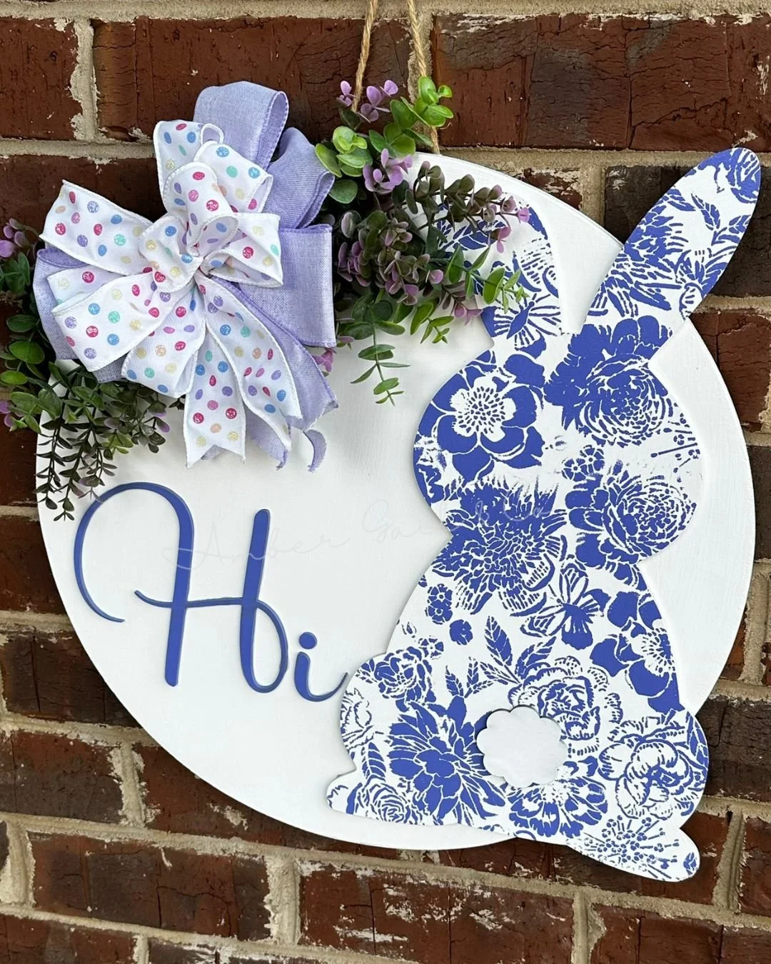 AG&C interior web photo_Hi stencil bunny2.jpg