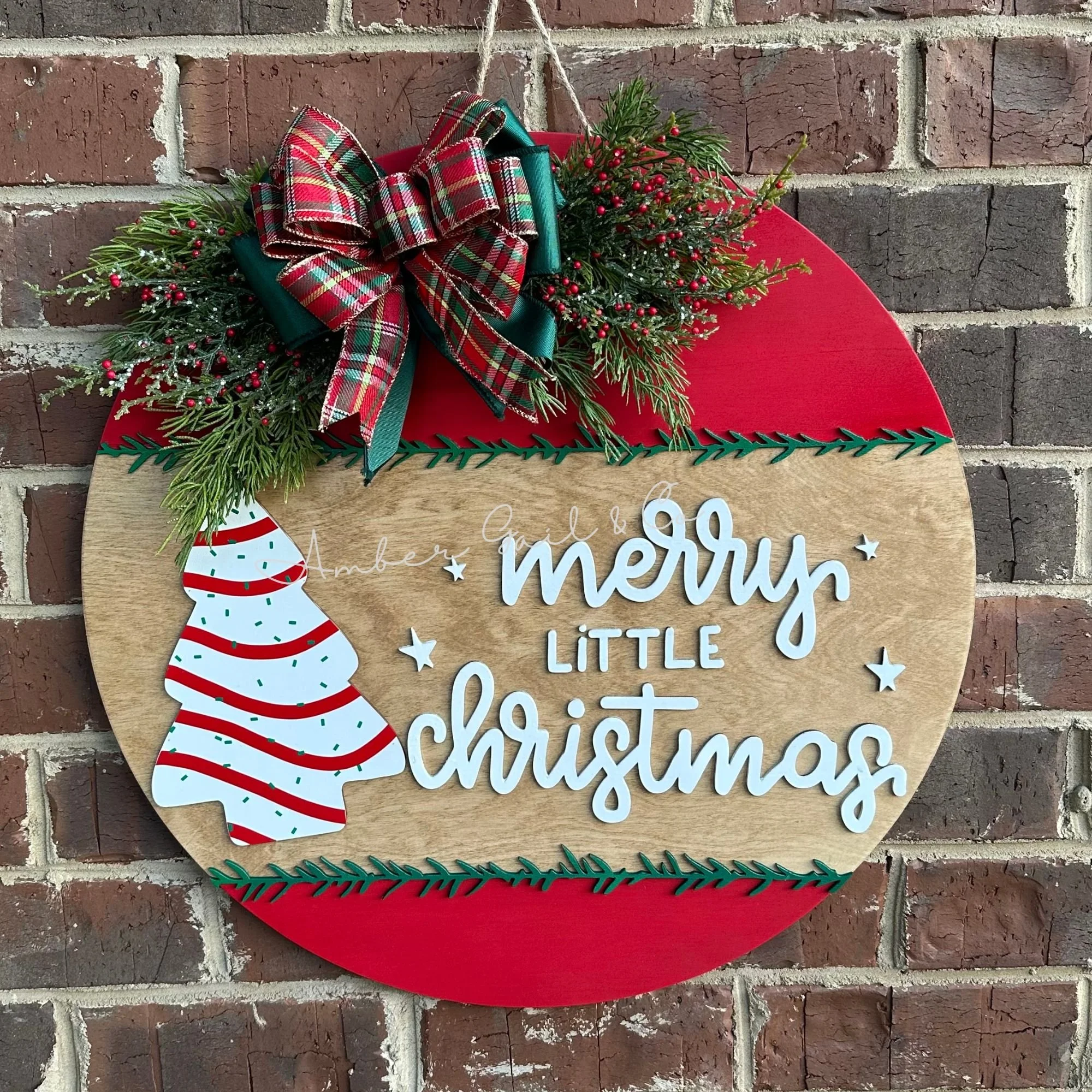 AG&C interior web photo_Merry Little Christmas tree.jpg