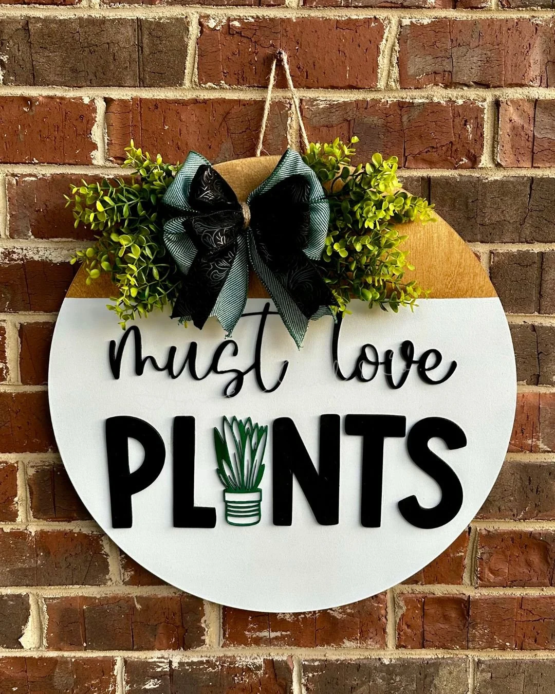 AG&C interior web photo_must love plants black ribbon.jpg