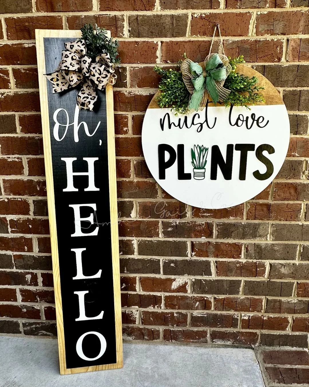 AG&C interior web photo_oh hello black pl and must love plants.jpg