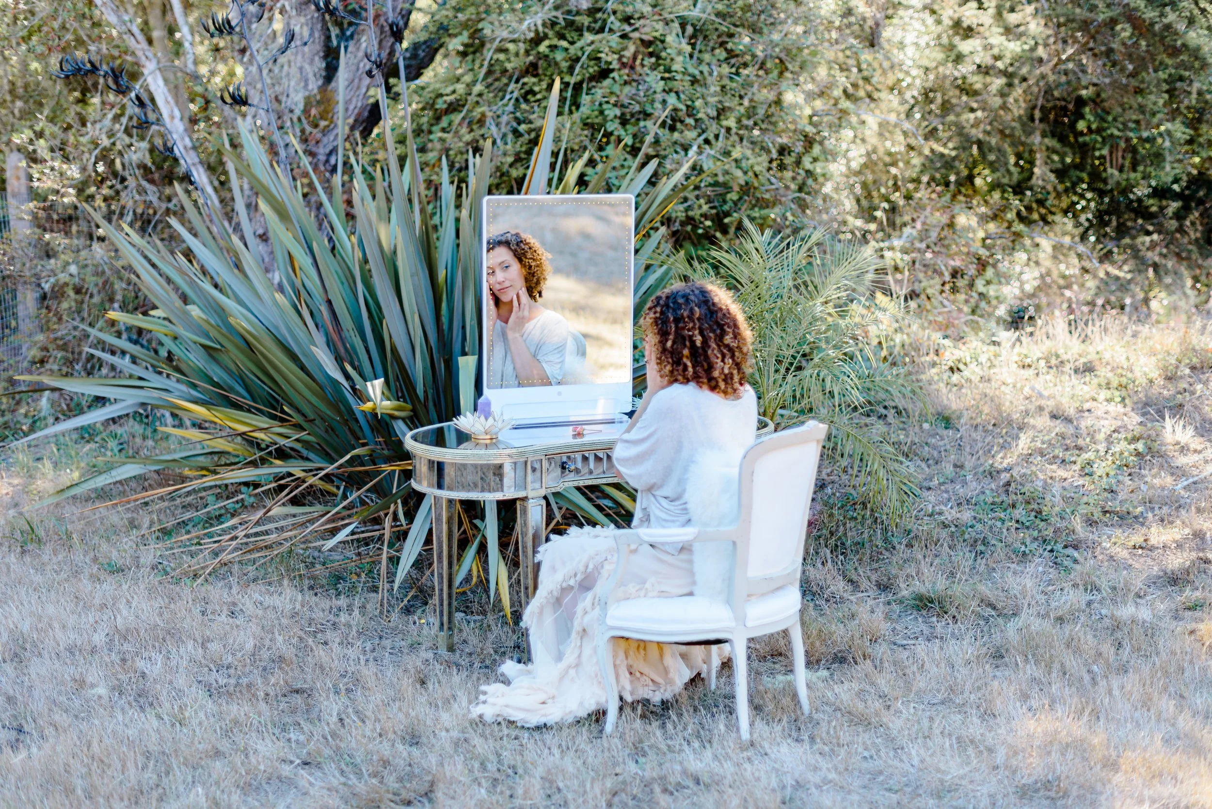 Amy Wall Mind-Skin Connection guide to mirror work, psychodermatology, and the I AM Method
