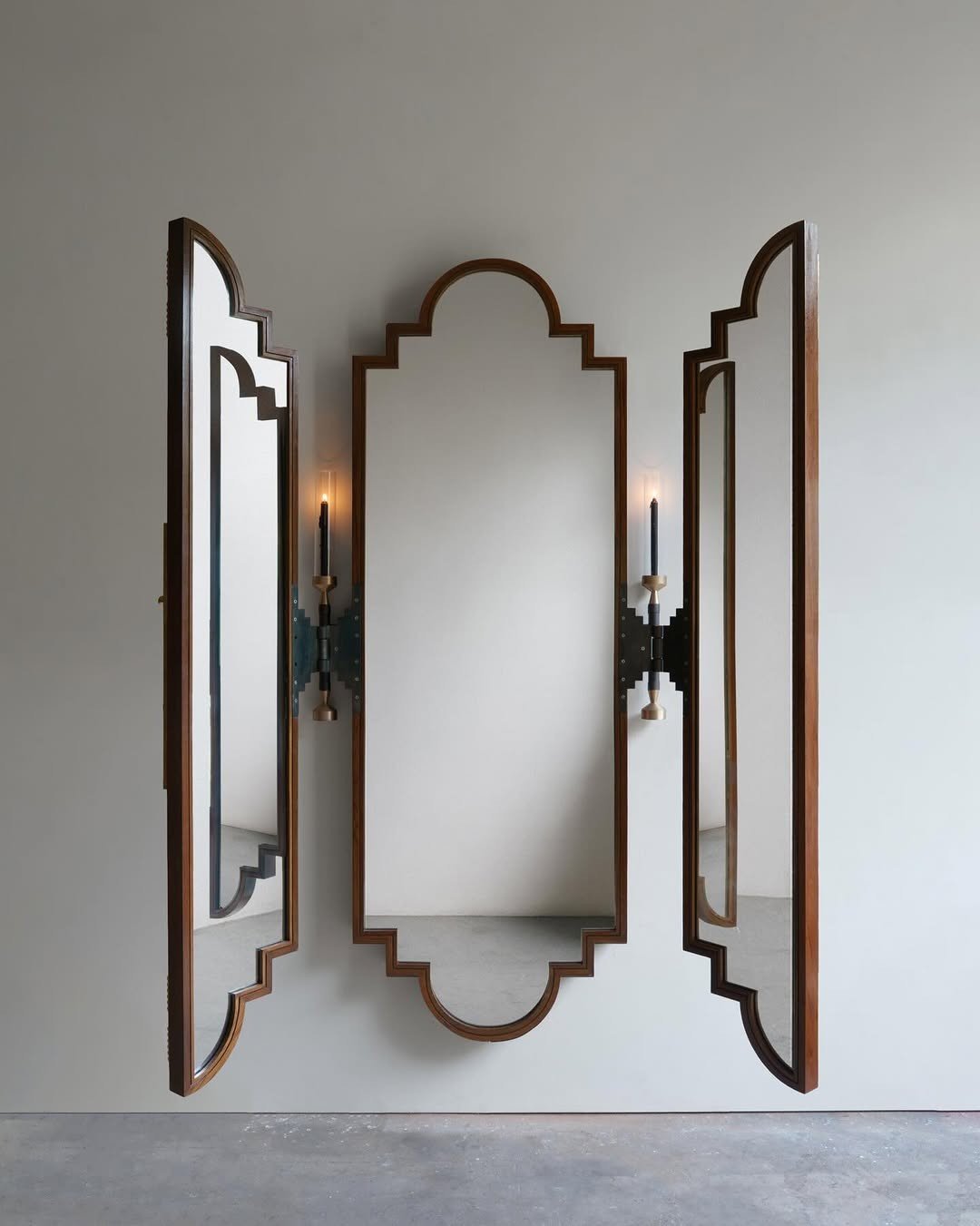 Amy Wall Quantum Beauty guide to The 3 Mirrors Framework, perception drift, and mirror consciousness