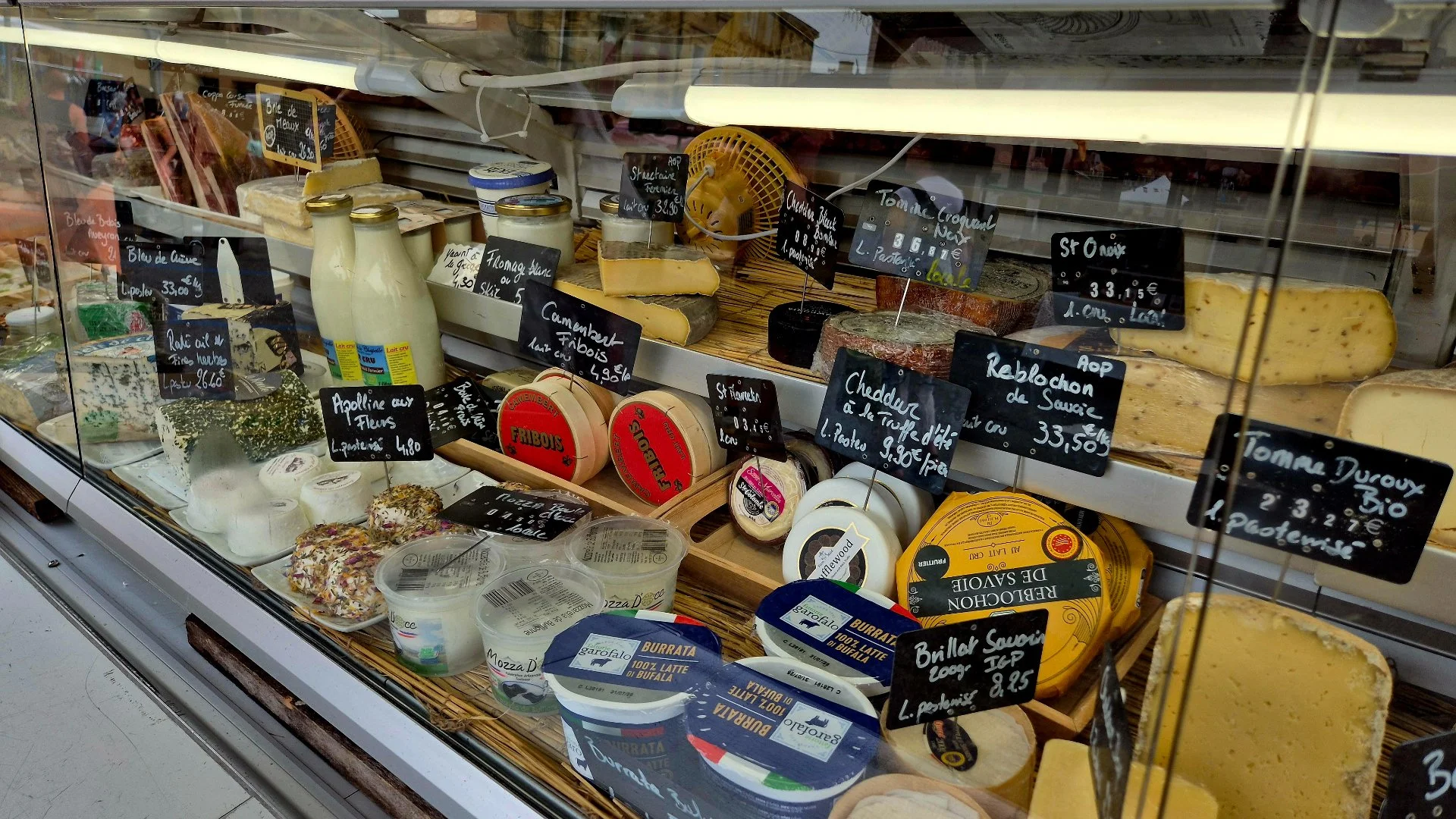Cantegral cheesemongers at Belves market