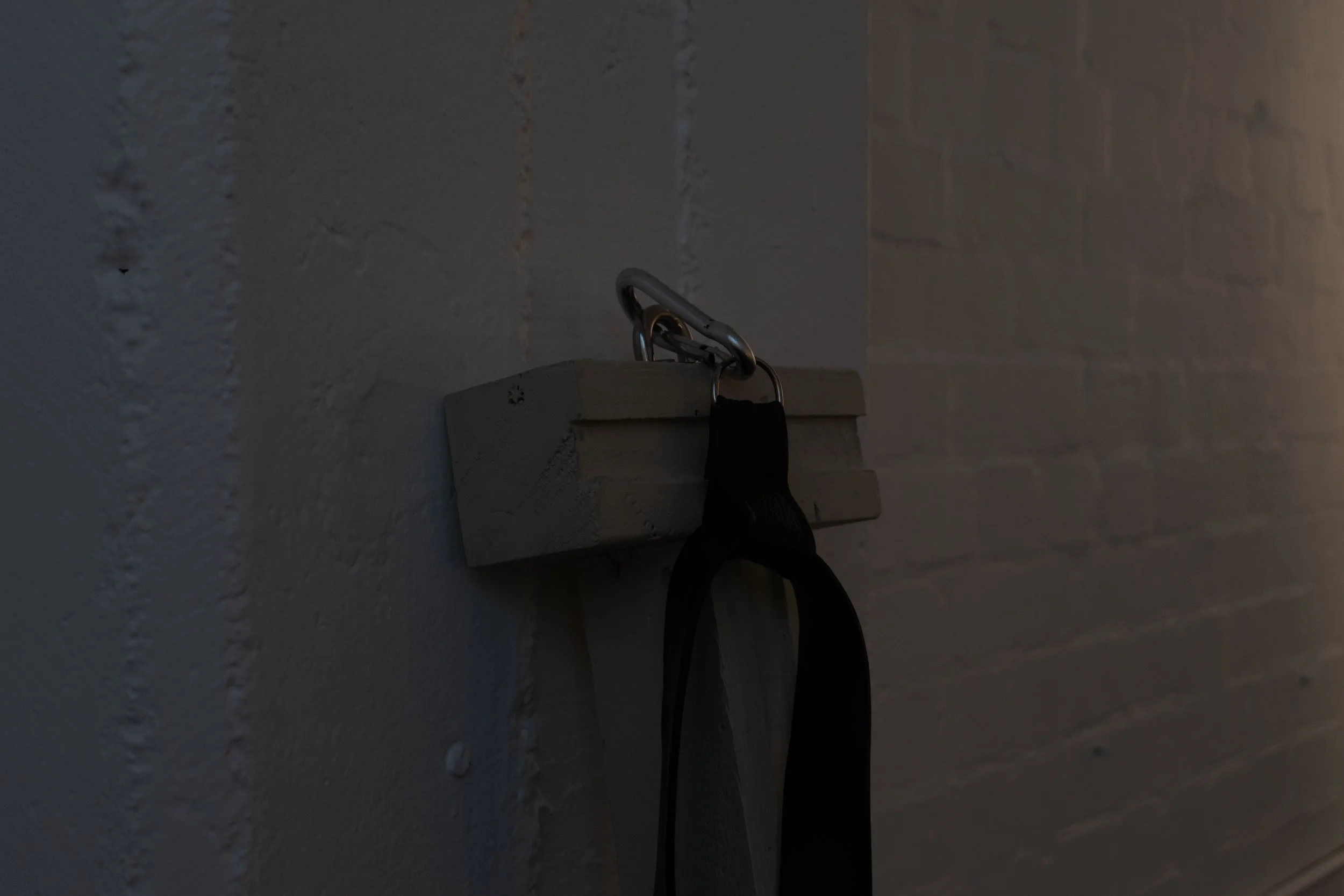 I Land_install_17.jpg