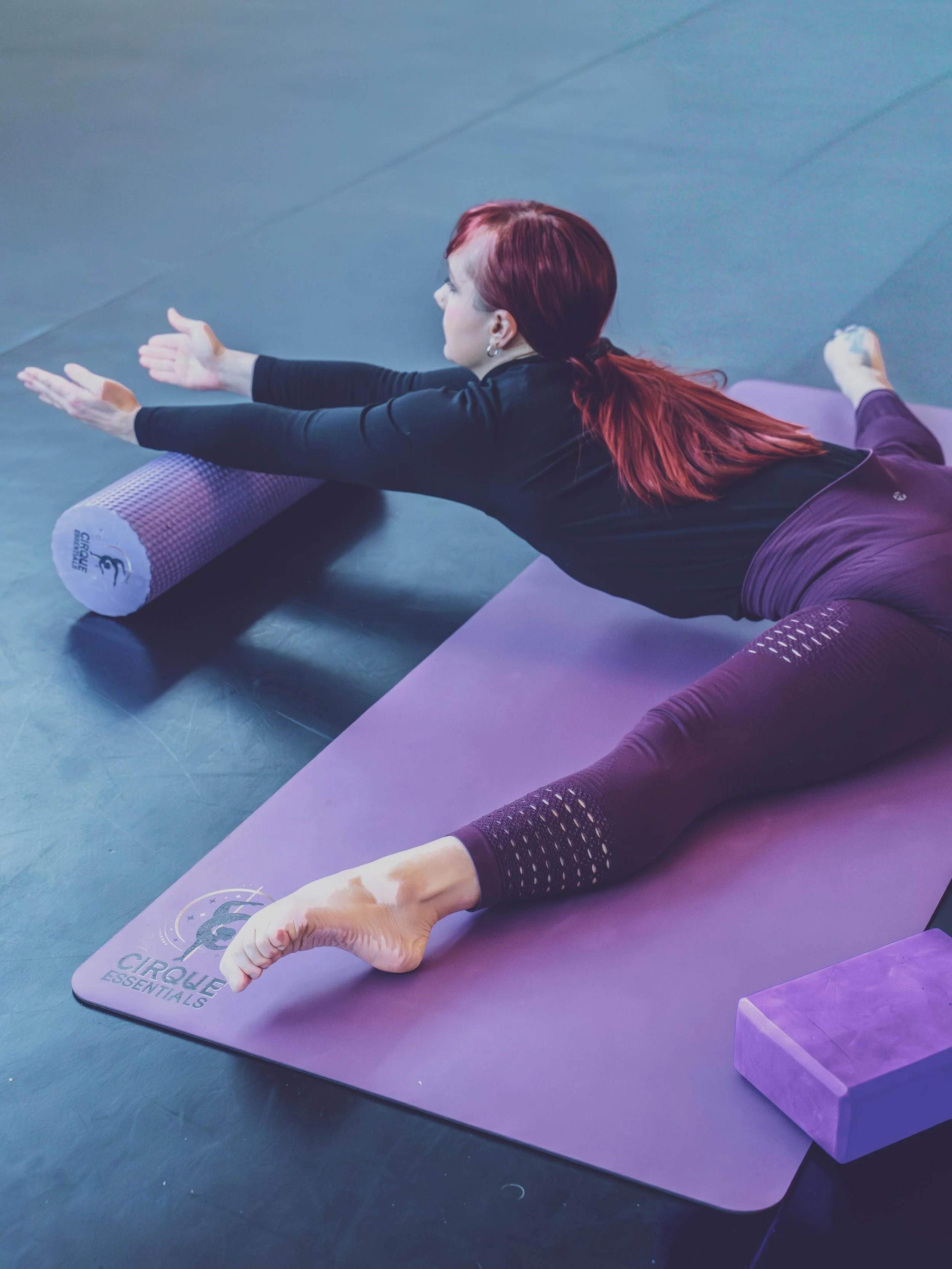 Cirque Essentials Stretch/warm up &amp; cool down products&hellip;. Coming Soon!!! 
Can&rsquo;t wait to release these new products in the next few months! Perfect addition to your stretch training, or taking along to your gigs for better warm ups and