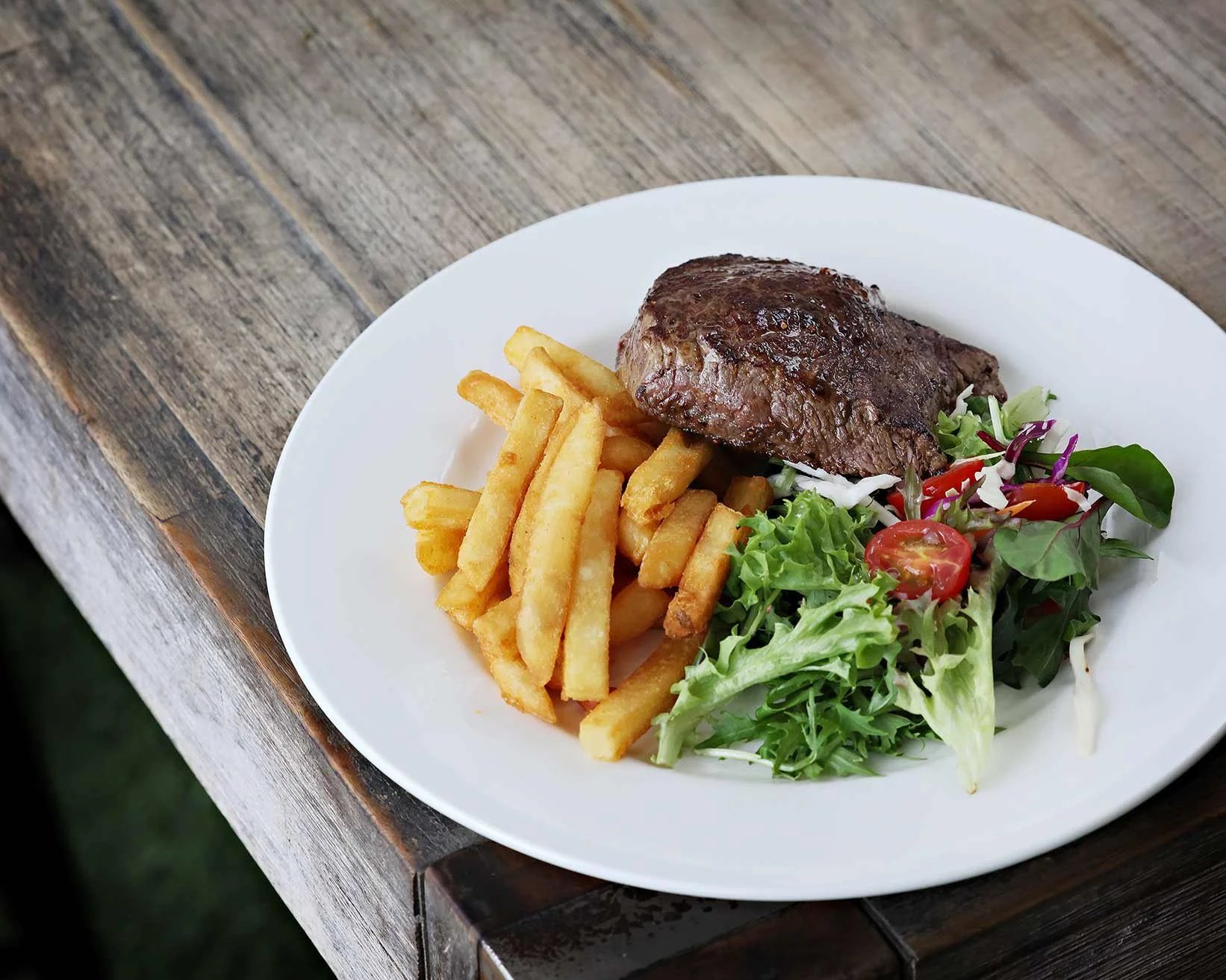 Hastings-hotel-steak-chips.jpg