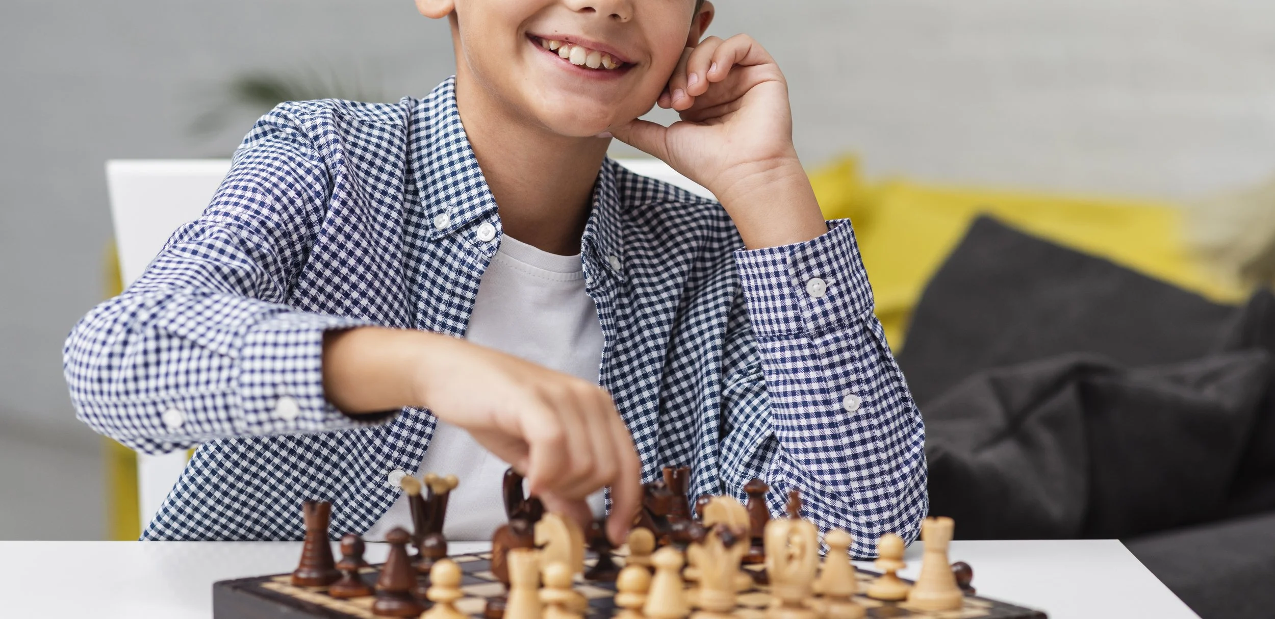 A green pawn from Chess.com set against a clean surface — a nod to classic game night strategy, featured in Sunnyside’s homeschool-friendly GameTime calendar.