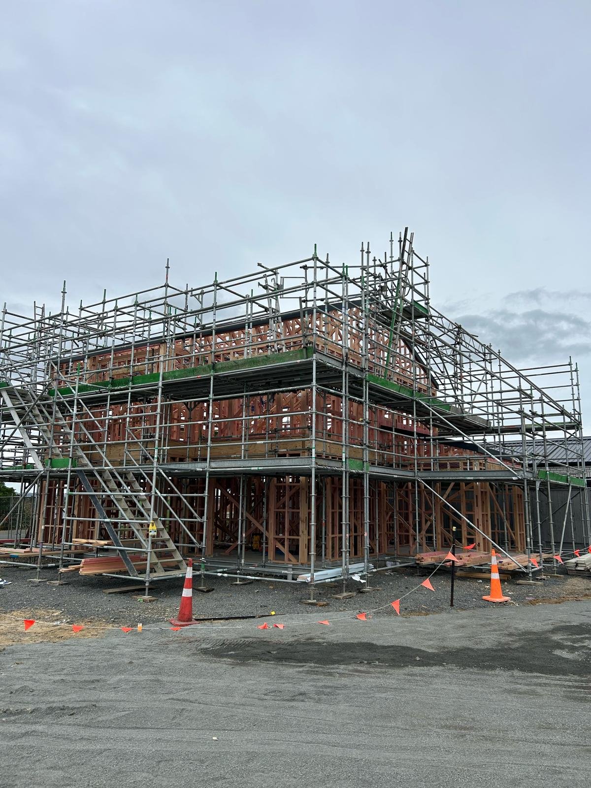 WhatsApp Image 2025-04-16 at 17.01.36.jpeg