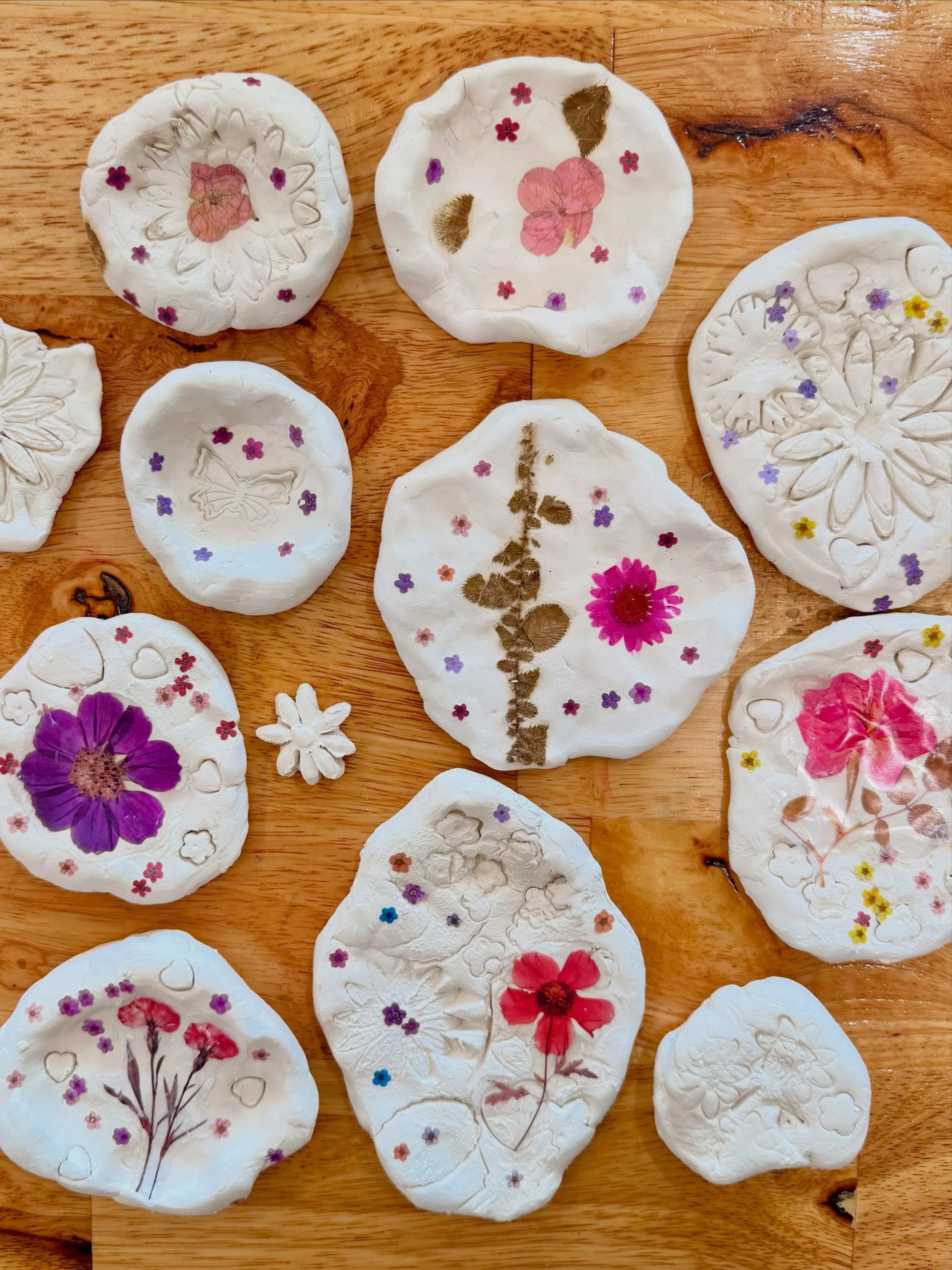 Mother&rsquo;s Day at Little Minds 🩷

From clay creations to writing pieces and themed learning activities, our little learners have been busy creating beautiful gifts for Mother&rsquo;s Day.

These experiences helped strengthen fine motor skills, c