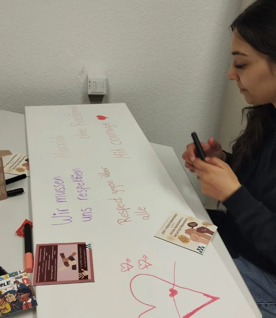 11-03-2026
Heute haben wir es wieder Etwas ruhiger angehen lassen und uns im Rahmen der internationalen Woche gegen Rassismus mit einem respektvollen Miteinander auseinandergesetzt. Gerade aktuell ist dieses Thema von unglaublicher Relevanz, weshalb 