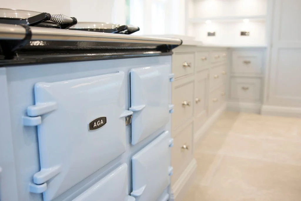 LUXURY RESIDENTIAL RENOVATIONS THAT BLEN HISTORY WITH MODERNITY.