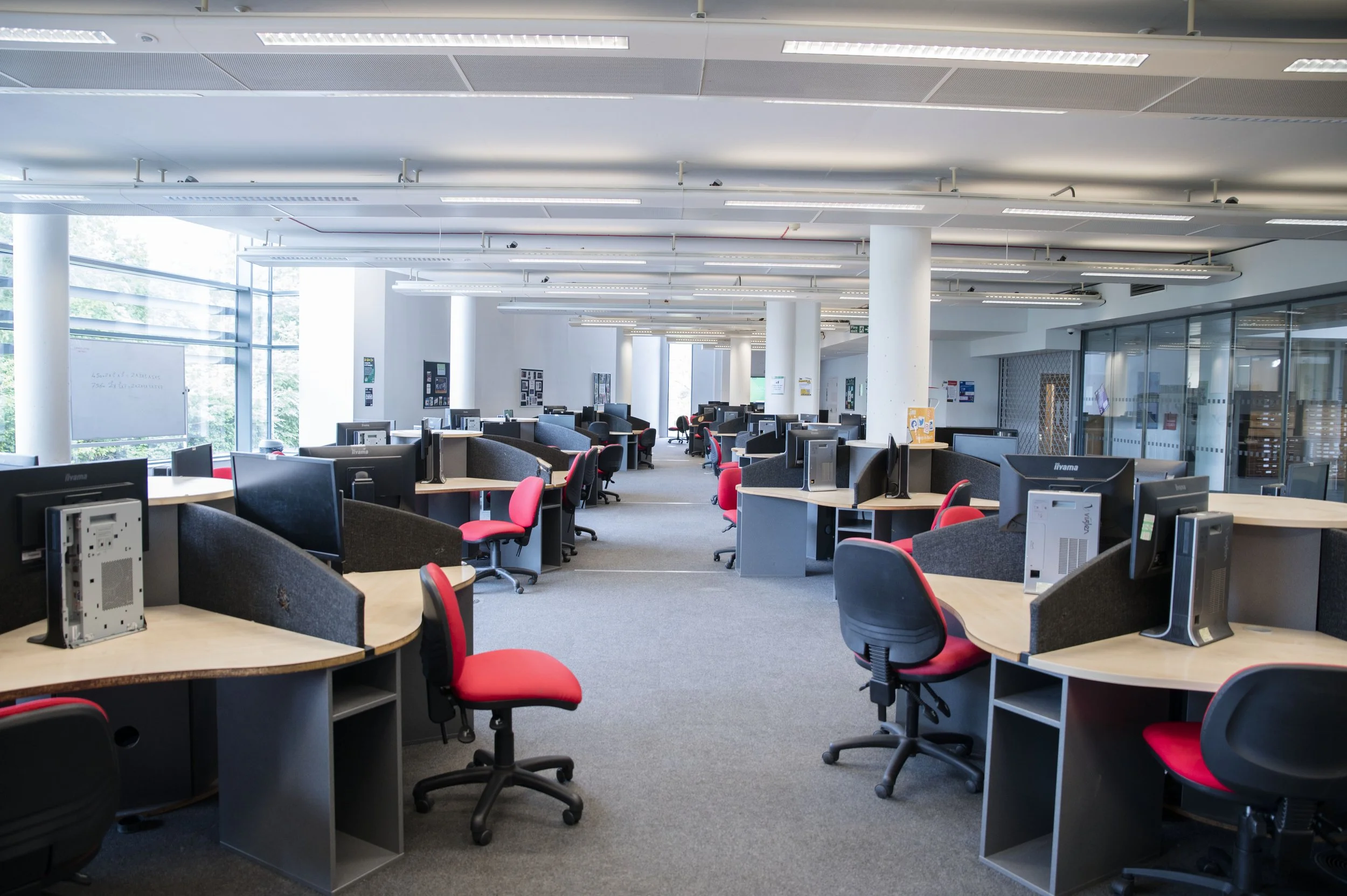 11East Surrey College - Learning Resource Centre Refurbishment.jpg