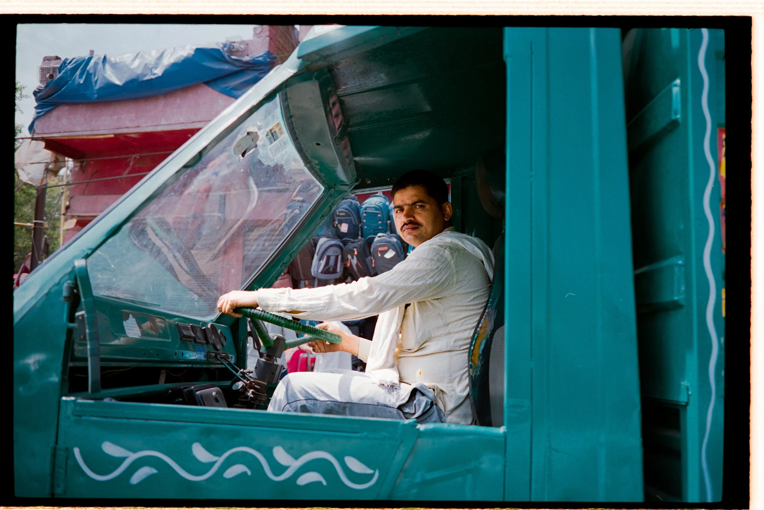 INDIA PORTRA-60.JPG