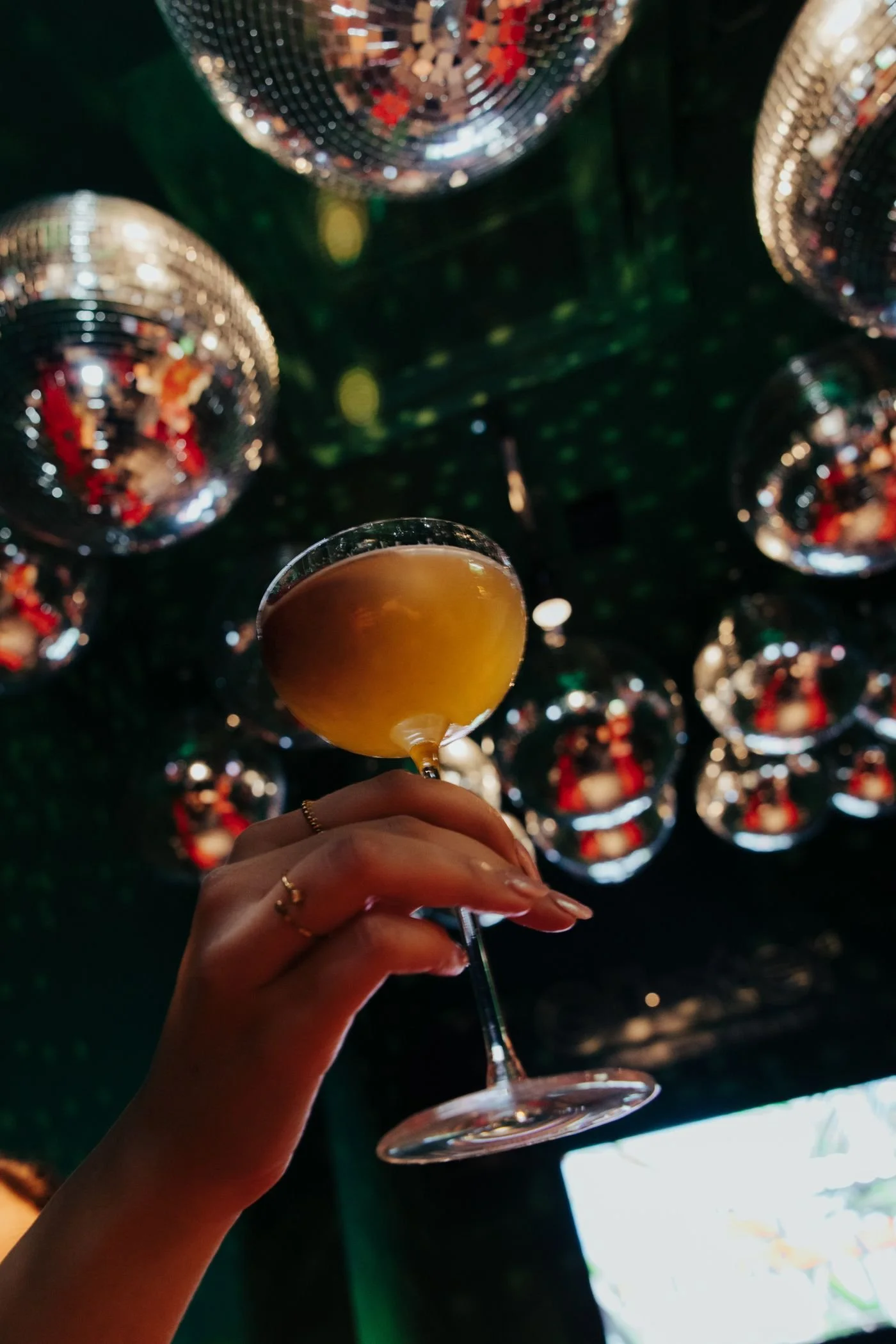 Günter Fraunenhand mit Glas