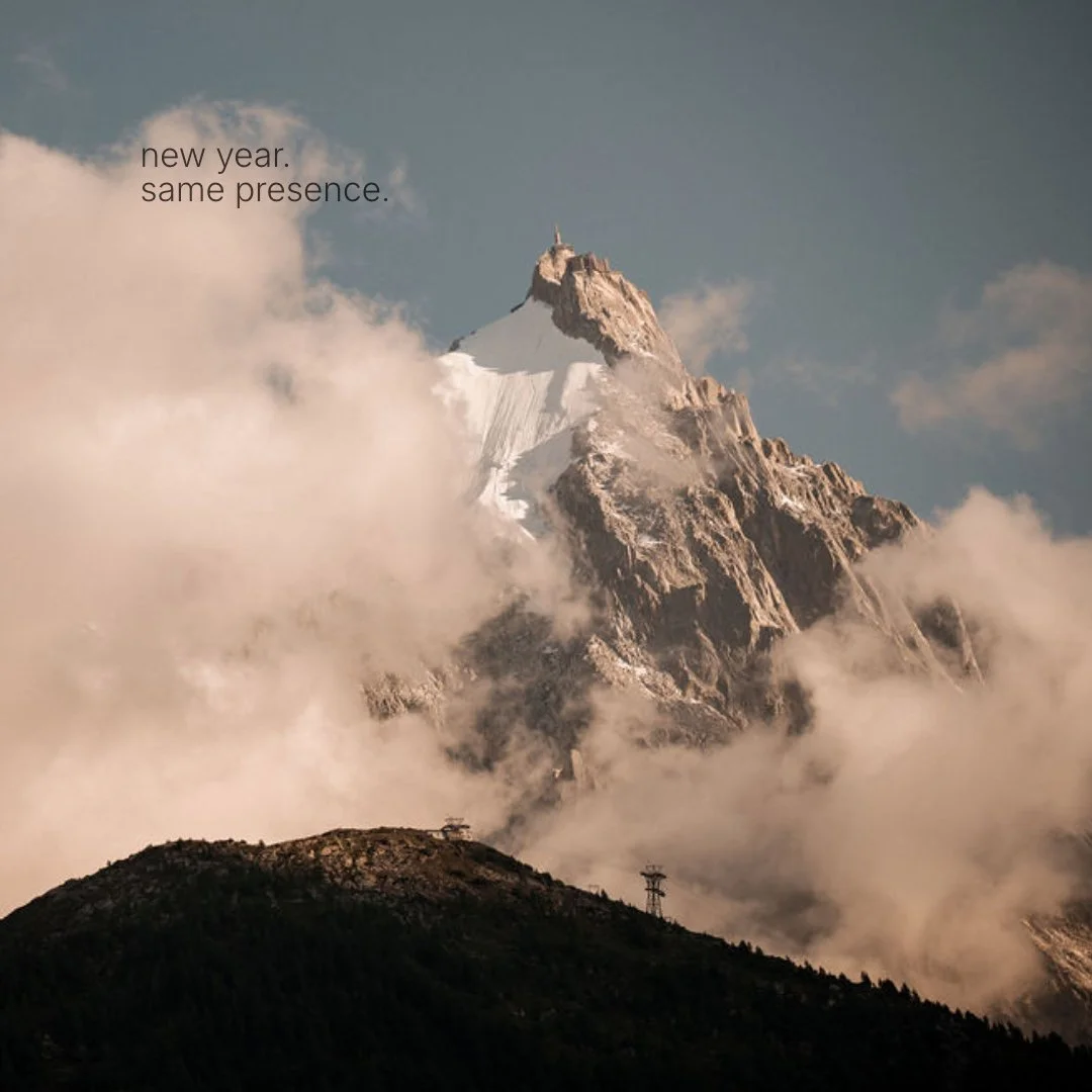 a new year on familiar trails. step lightly, notice everything. presence in motion.