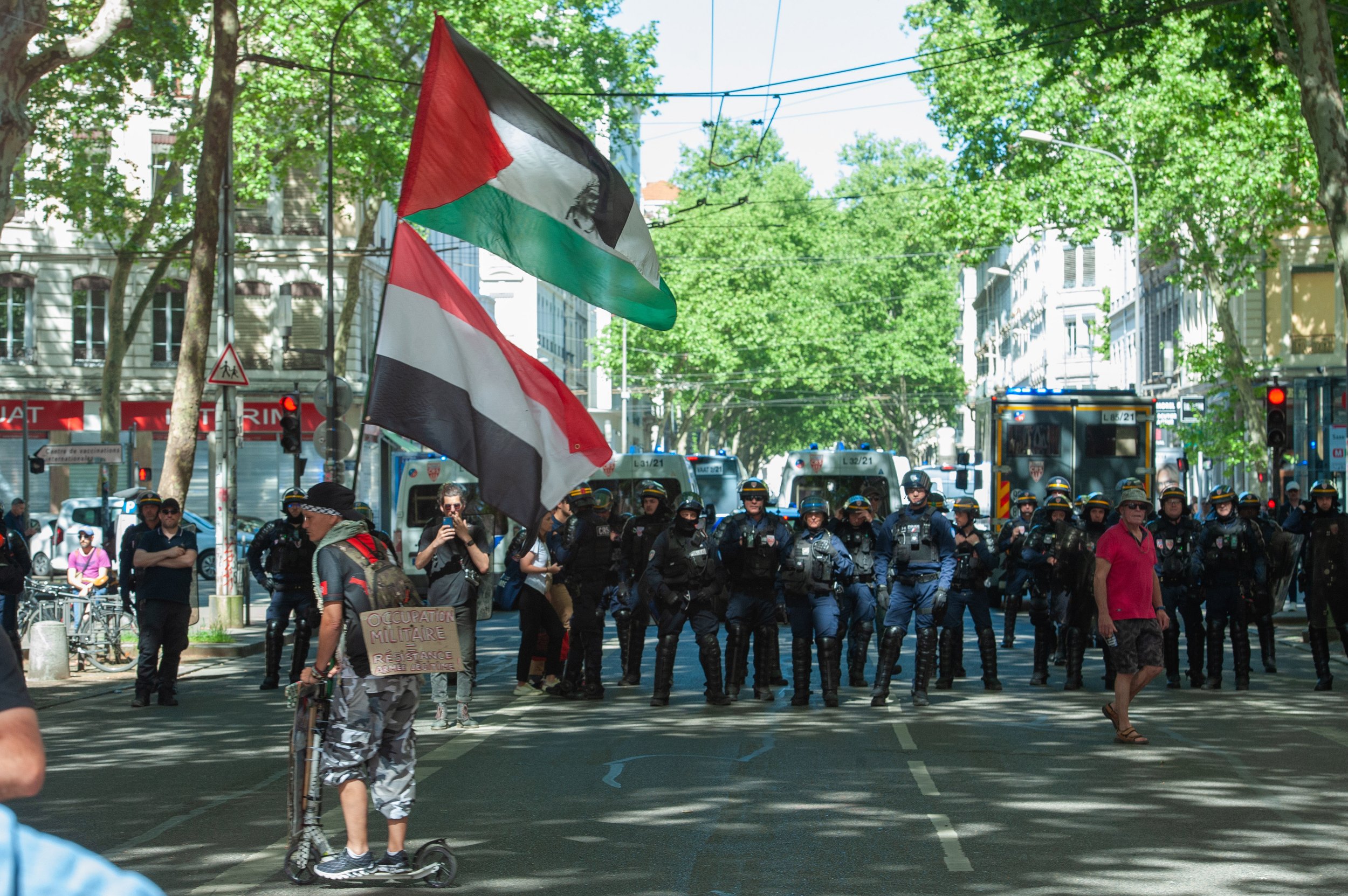 HL_ABENAZZOUZ_SERIE_MANIFESTATION_1ER_MAI_067.jpg