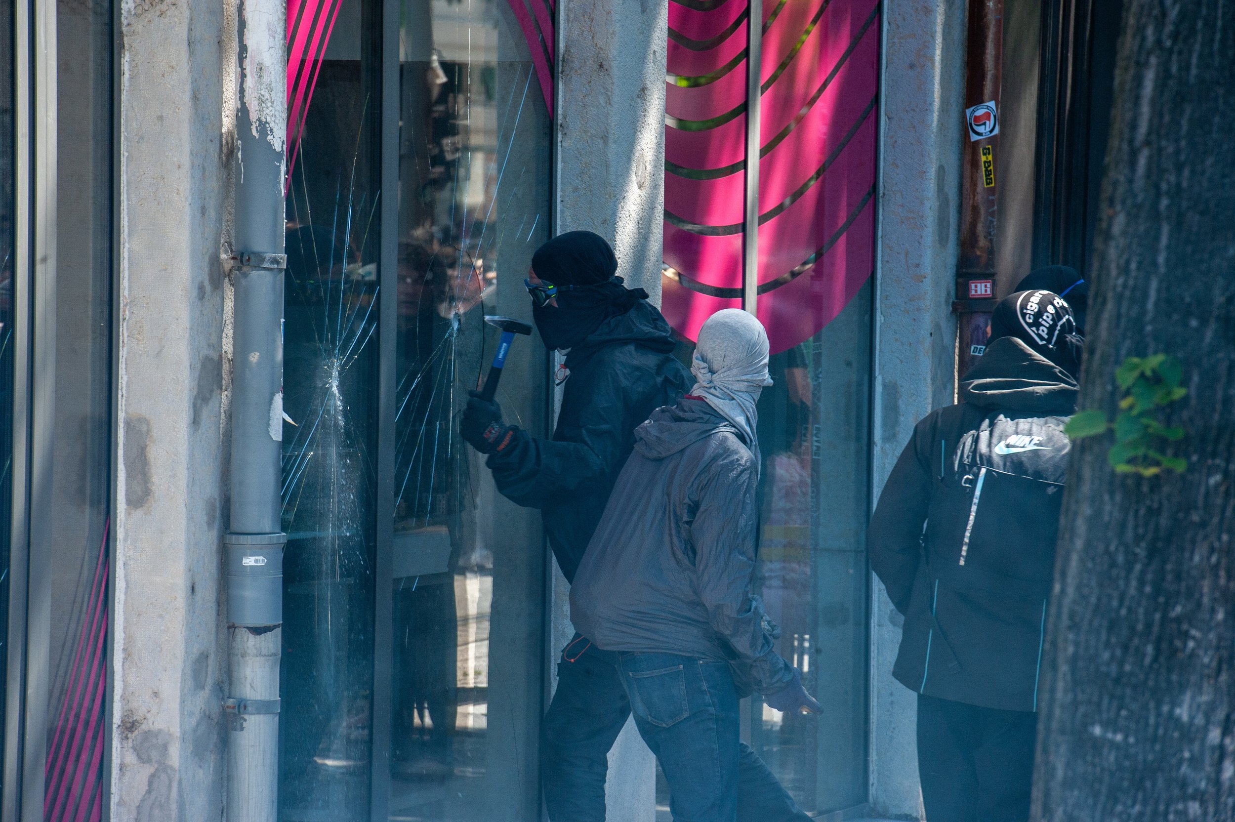HL_ABENAZZOUZ_SERIE_MANIFESTATION_1ER_MAI_107.jpg