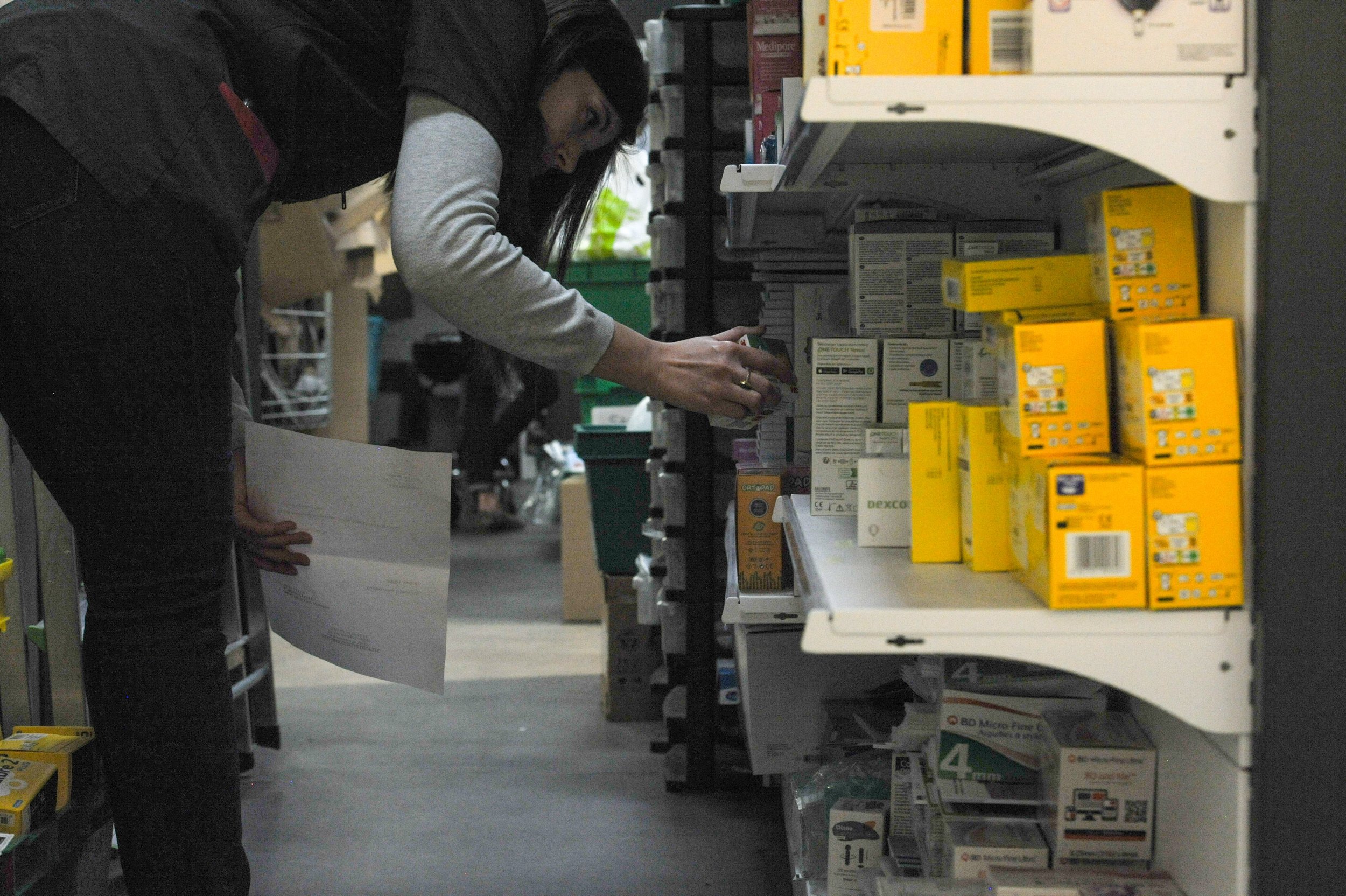 HL_ABENAZZOUZ_SERIE_REPORTAGE_PHARMACIE_133.jpg