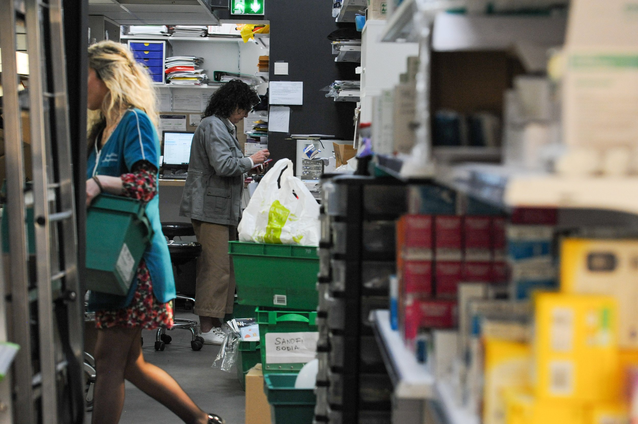 HL_ABENAZZOUZ_SERIE_REPORTAGE_PHARMACIE_142.jpg